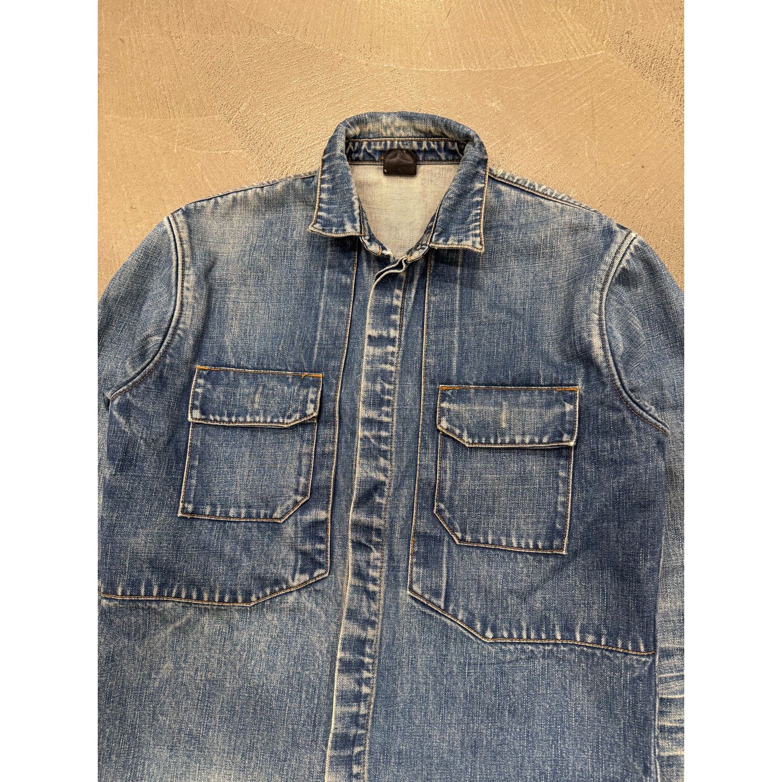 Dior A/W2002 Dior by Hedi Slimane faded denim jacket Size US M / EU 48-50 / 2 - 4 Thumbnail