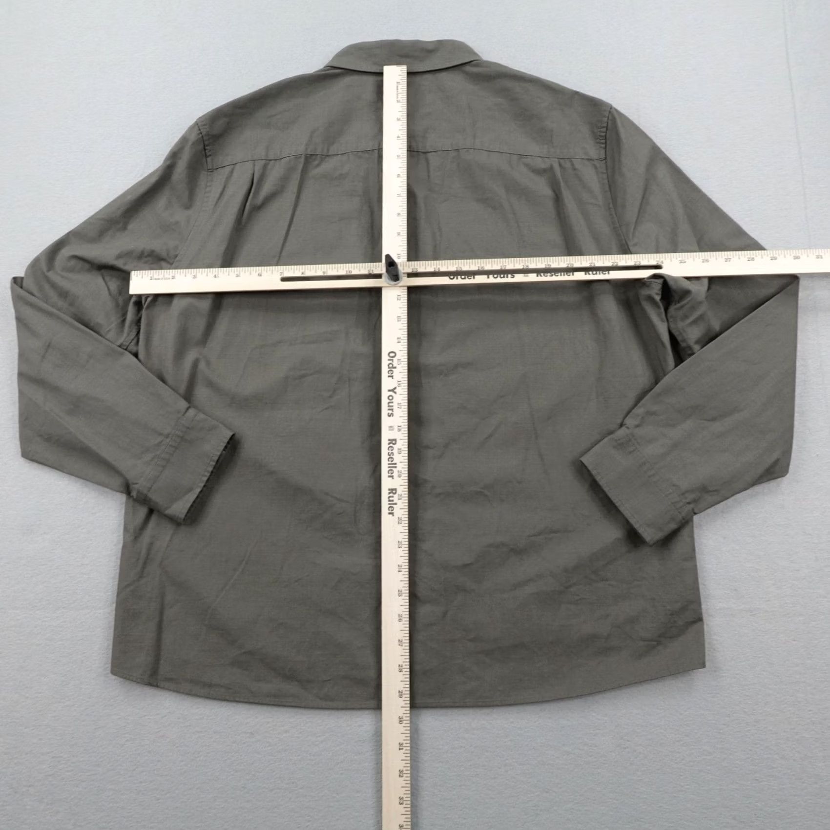 Cos COS Shirt Mens Large Green Pocket Detail Cotton Heavyweight Overshirt Button Up Size US L / EU 52-54 / 3 - 4 Thumbnail