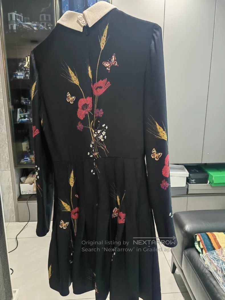 Valentino Valentino Main line heavy dress Size S / US 4 / IT 40 - 4 Thumbnail