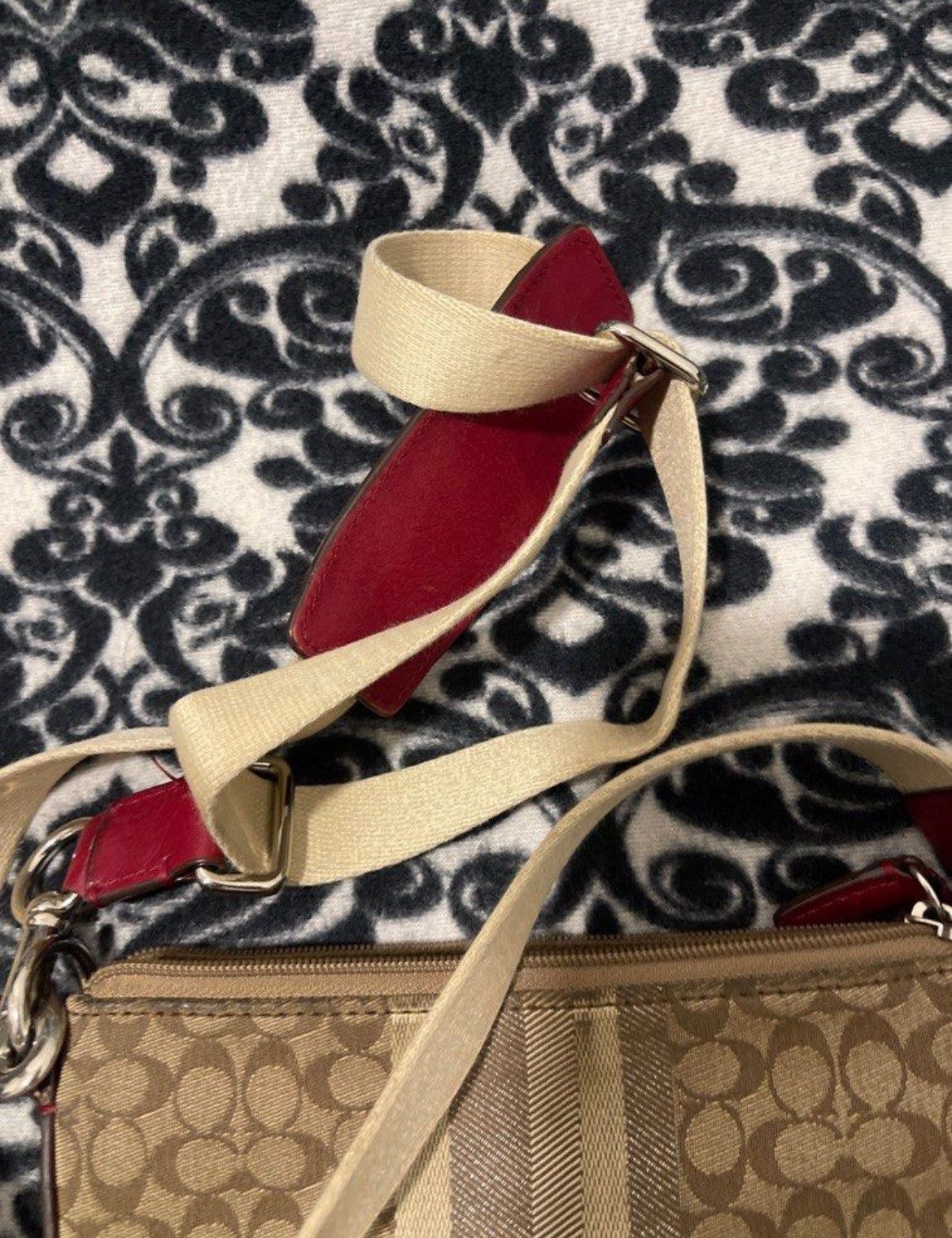 Coach Authentic Coach Signature Mini Sling Bag Size ONE SIZE - 6 Thumbnail
