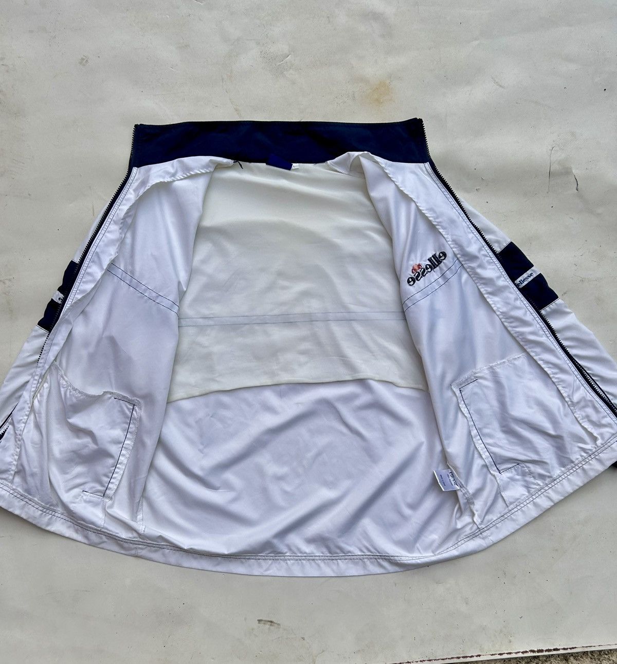 Ellesse × Vintage Vintage Ellesse Nylon Zipper Jacket Size US L / EU 52-54 / 3 - 7 Thumbnail