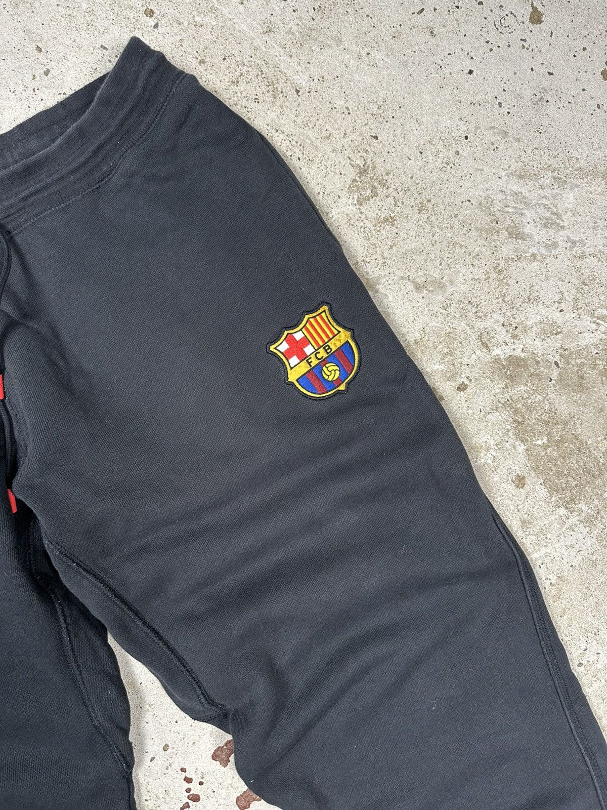Nike × Vintage Vintage Y2K Nike x FC Barcelona Baggy Sweat Pants Swoosh Size US 36 / EU 52 - 6 Thumbnail