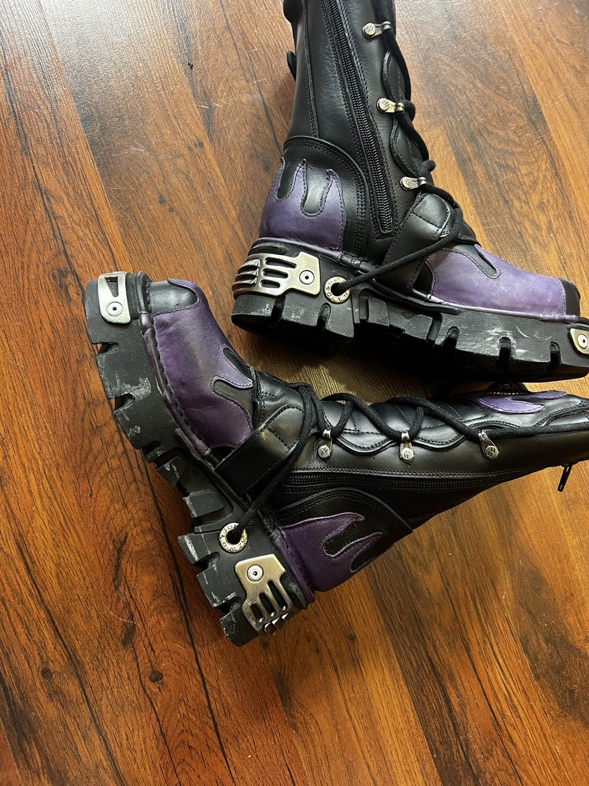 Vintage New Rock Flames 00s Boots Avant Garde Platfrom Vintage Size US 7 / IT 37 - 9 Thumbnail