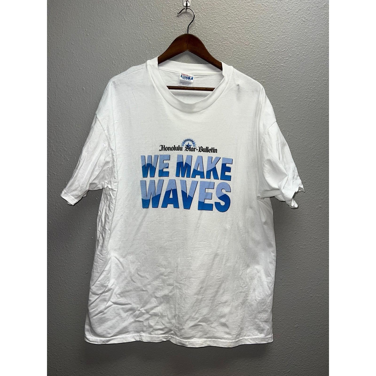 Hanes Vintage Honolulu Shirt Star Bulletin Newspaper News 90s XL Size US XL / EU 56 / 4 - 1 Thumbnail