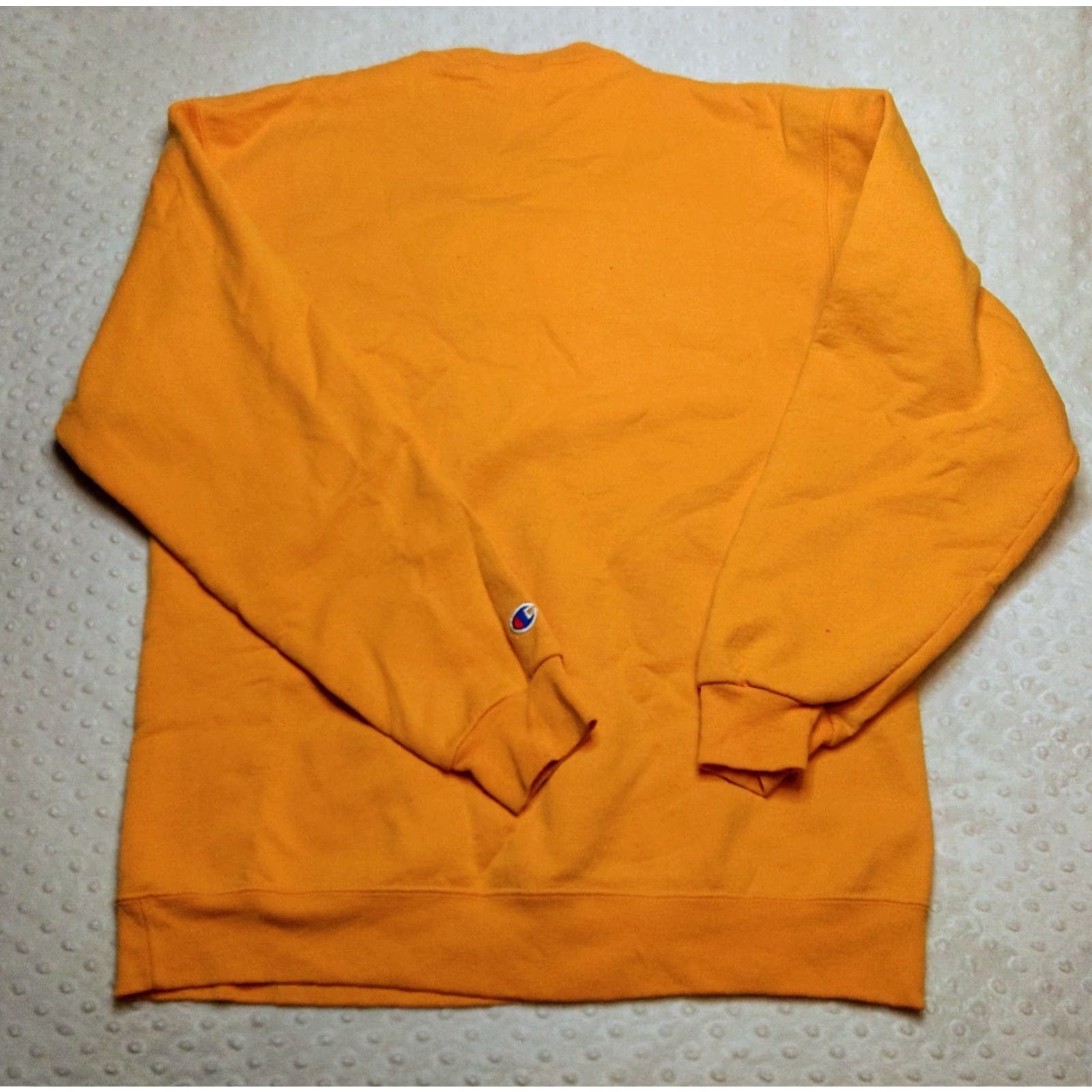 Champion VINTAGE Champion Iowa Hawkeyes 2010 FedEx Orange Bowl Yellow Sweatshirt XL Crew Neck Pullover Men Size US XL / EU 56 / 4 - 7 Thumbnail