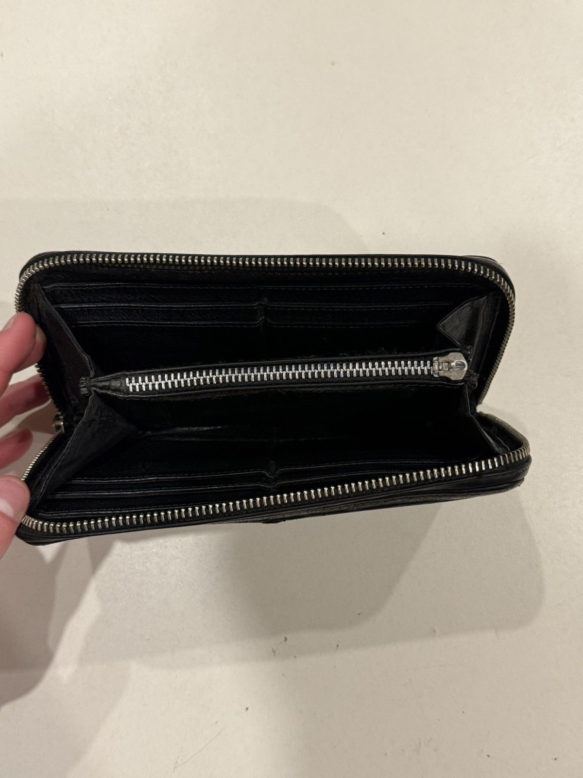 Chrome Hearts Chrome Hearts 3 Cemetery Cross Patch Leather RecF Zip Wallet Size ONE SIZE - 6 Thumbnail