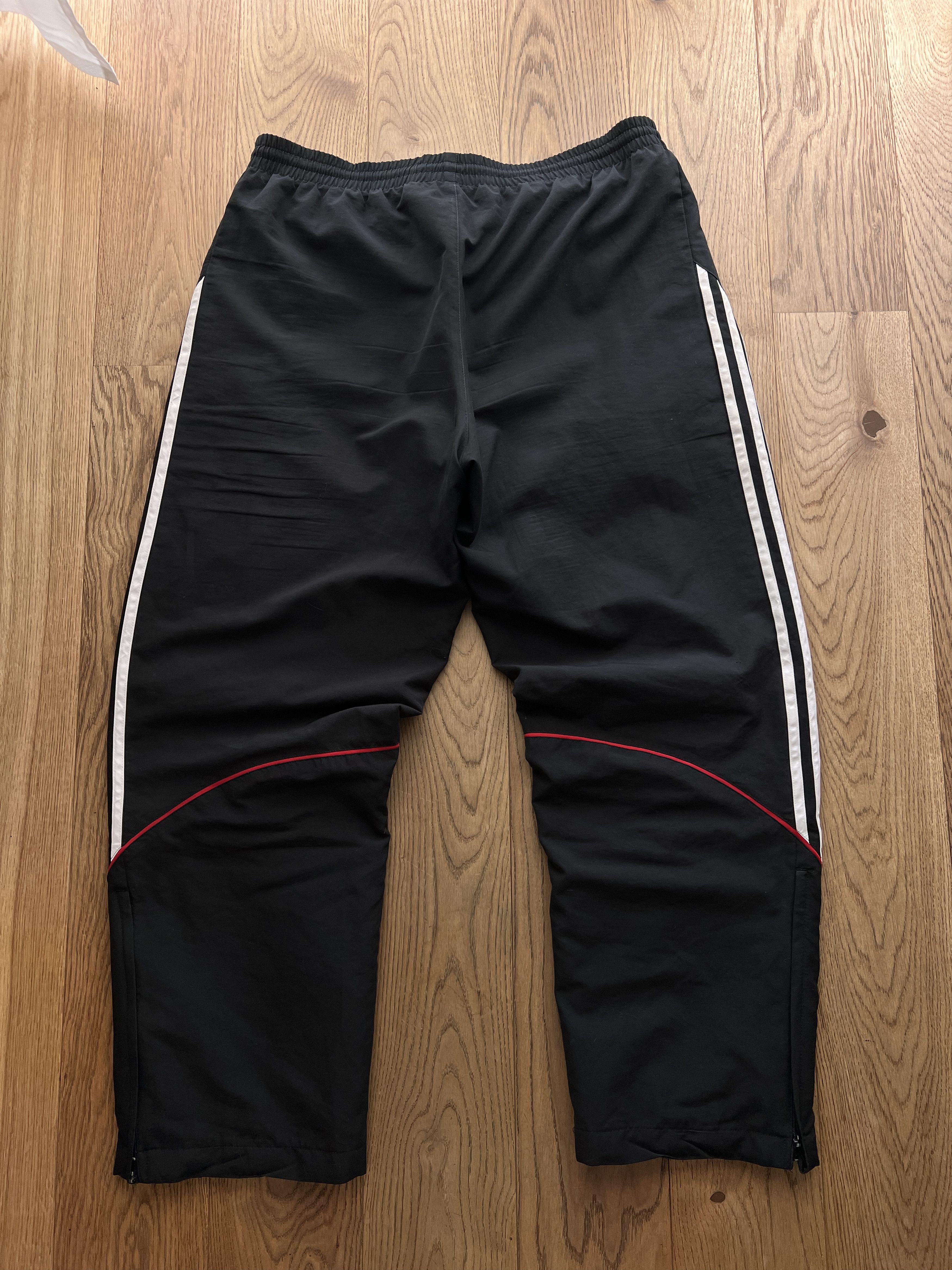 Adidas Crazy! Adidas vintage 2000s baggy track pants sweatpants y2k Size US 36 / EU 52 - 12 Thumbnail