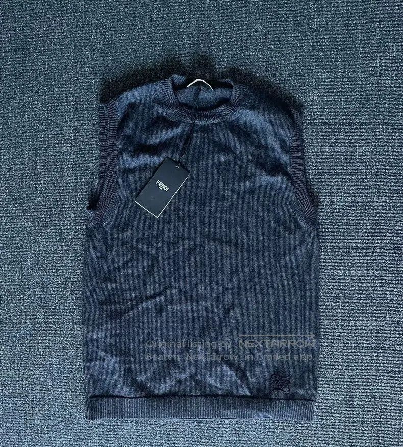 Fendi Fendi Wool Sleeveless Vest. Size US M / EU 48-50 / 2 - 1 Thumbnail