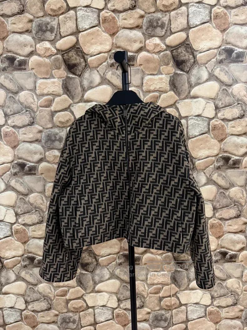 Fendi Fendi Two-way Wearable Monogrammed Leather Black Jacket Size XS / US 0-2 / IT 36-38 - 2 Thumbnail