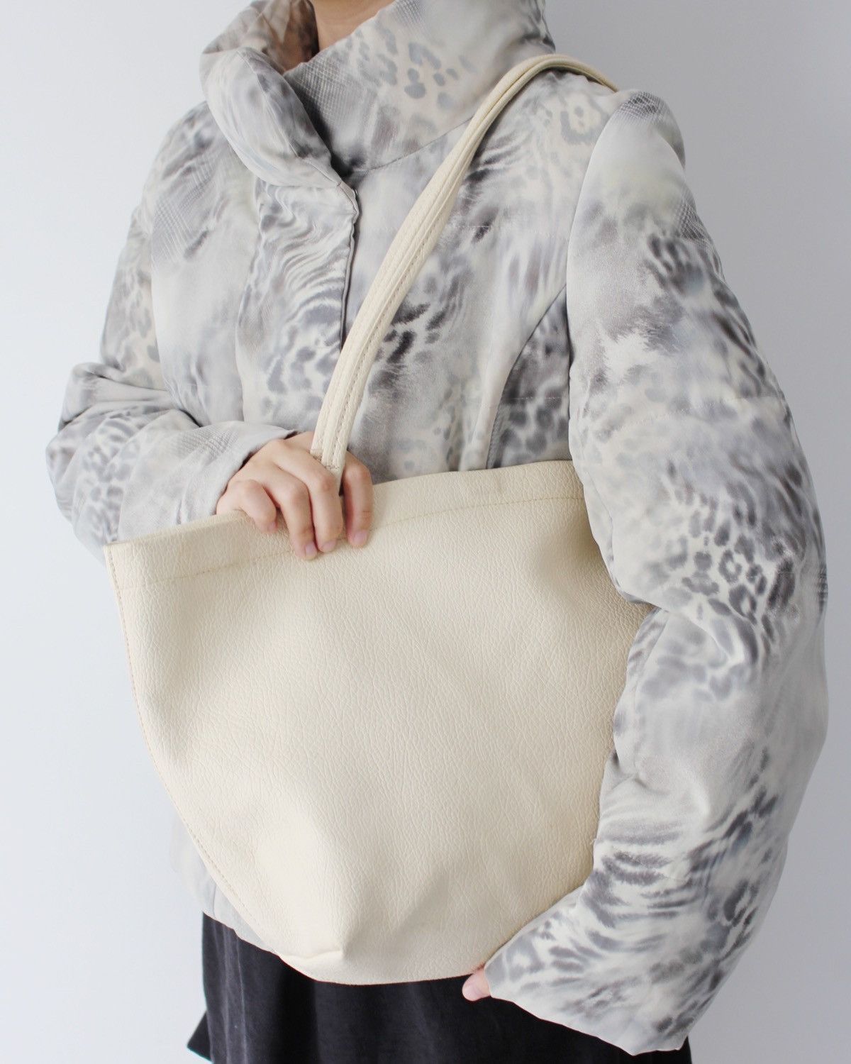 Archival Clothing x Lemaire 2000S Japanese Made Leather Tote Bag in White, Men's