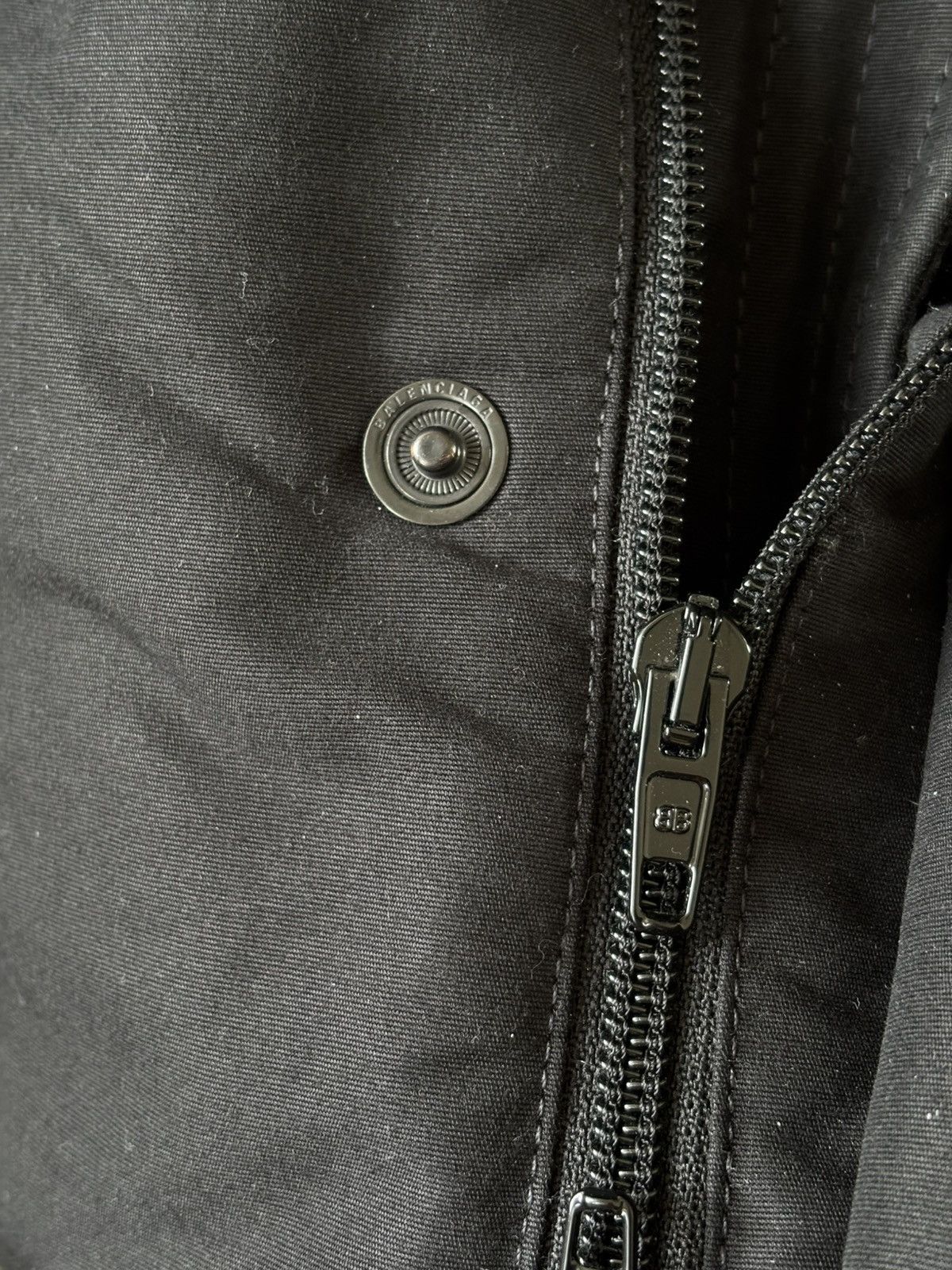 Balenciaga ⚡️QUICK SALE⚡️ Balenciaga by Demna Black puffer jacket Size US M / EU 48-50 / 2 - 5 Thumbnail