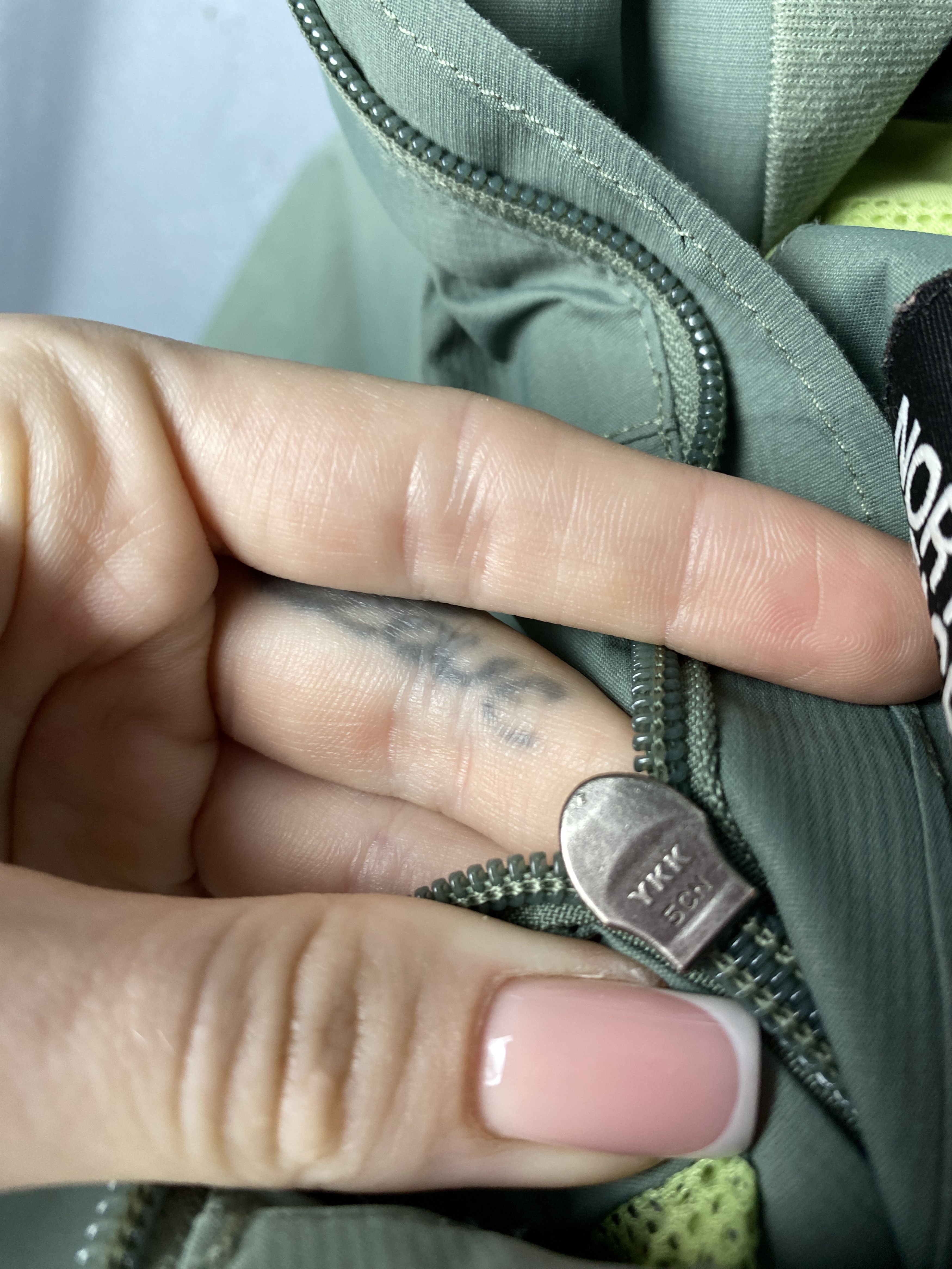 The North Face The North Face Womens Dryvent Jacket Size XS / US 0-2 / IT 36-38 - 5 Thumbnail
