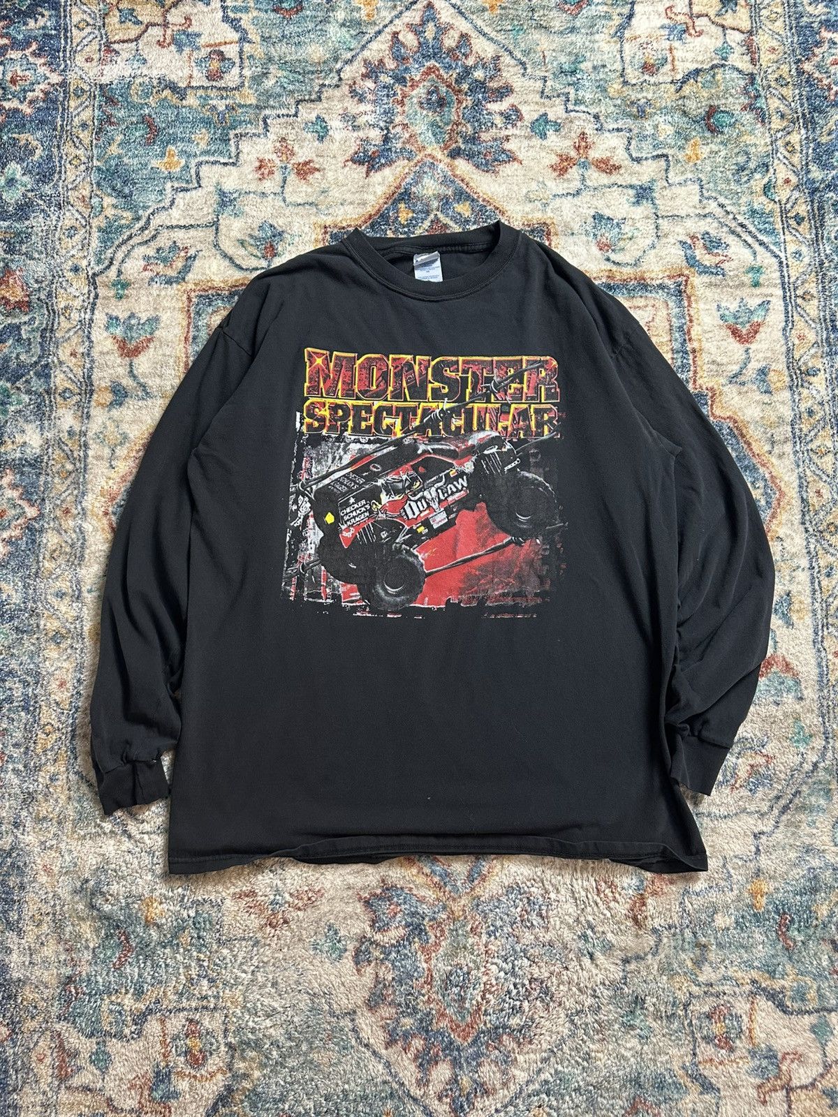 Vintage Vintage Monster Spectacular Outlaw Monster Truck Long Sleeve Size US XL / EU 56 / 4 - 1 Thumbnail