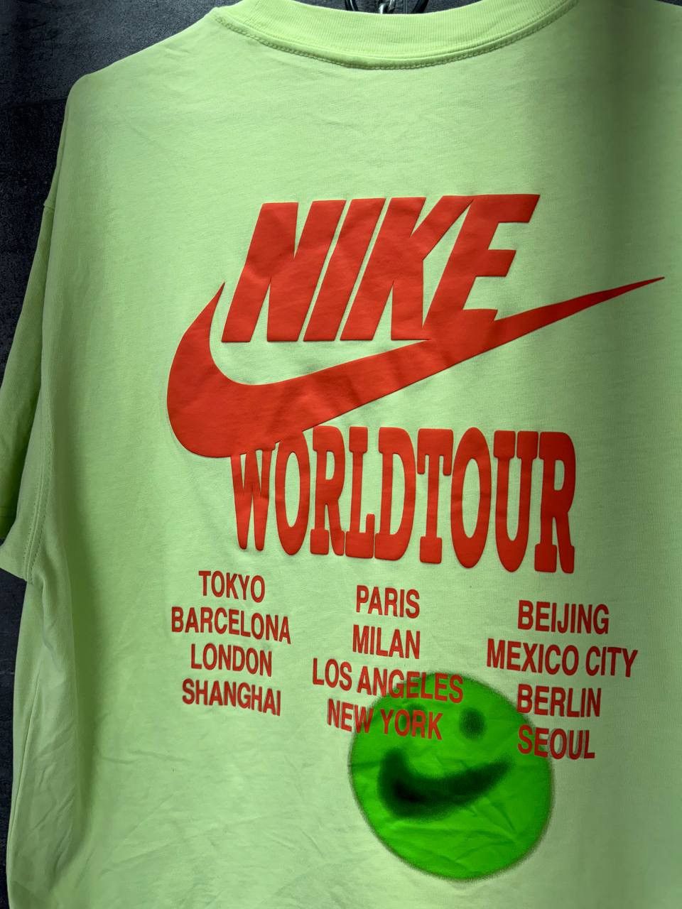 Nike × Vintage Nike Tee World Tour 2 Men’s T-Shirt NSW Size S Size US S / EU 44-46 / 1 - 12 Thumbnail