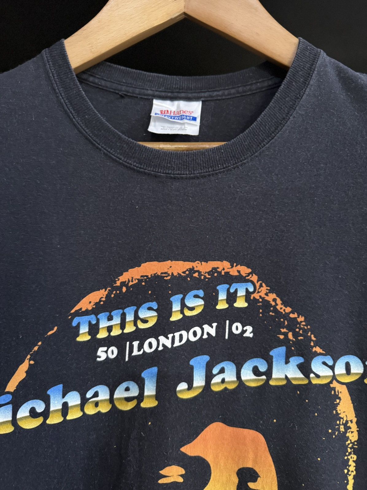 Band Tees Vintage Michael Jackson This Is It London Faded Tee Size US M / EU 48-50 / 2 - 4 Thumbnail
