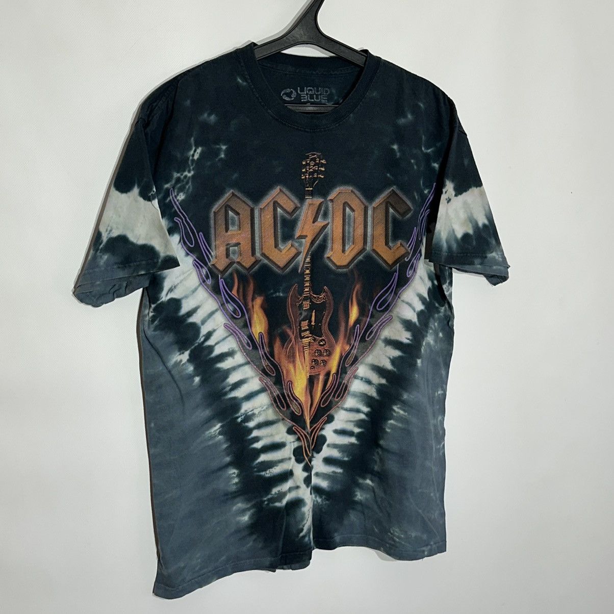Band Tees Liquid Blue AC/DC "Hell's Bells" T-Shirt Size US XL / EU 56 / 4 - 1 Thumbnail