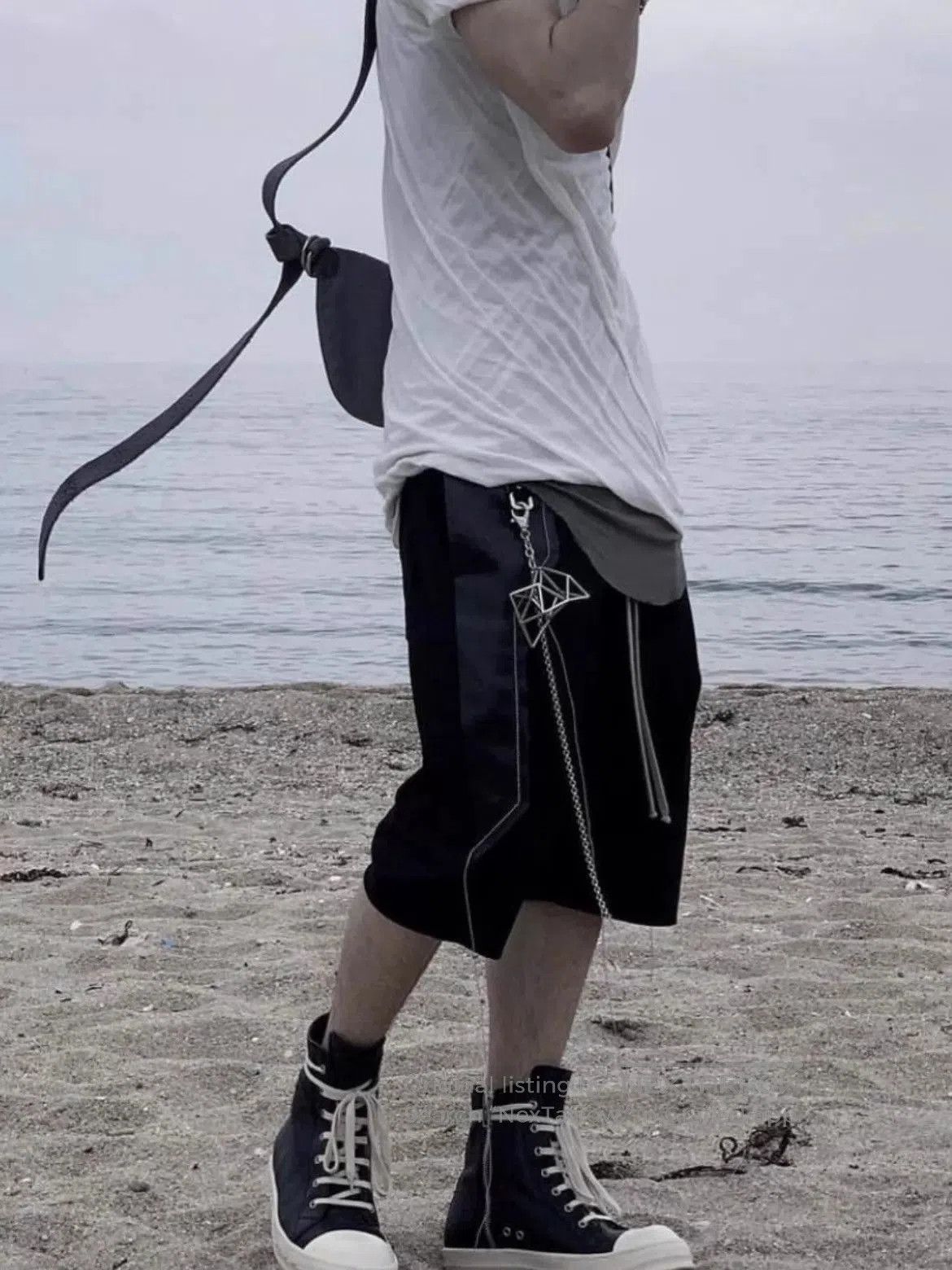 Rick Owens Black Shorts with Metallic Side Panels and Drawstring. Size US 26 / EU 42 - 8 Thumbnail