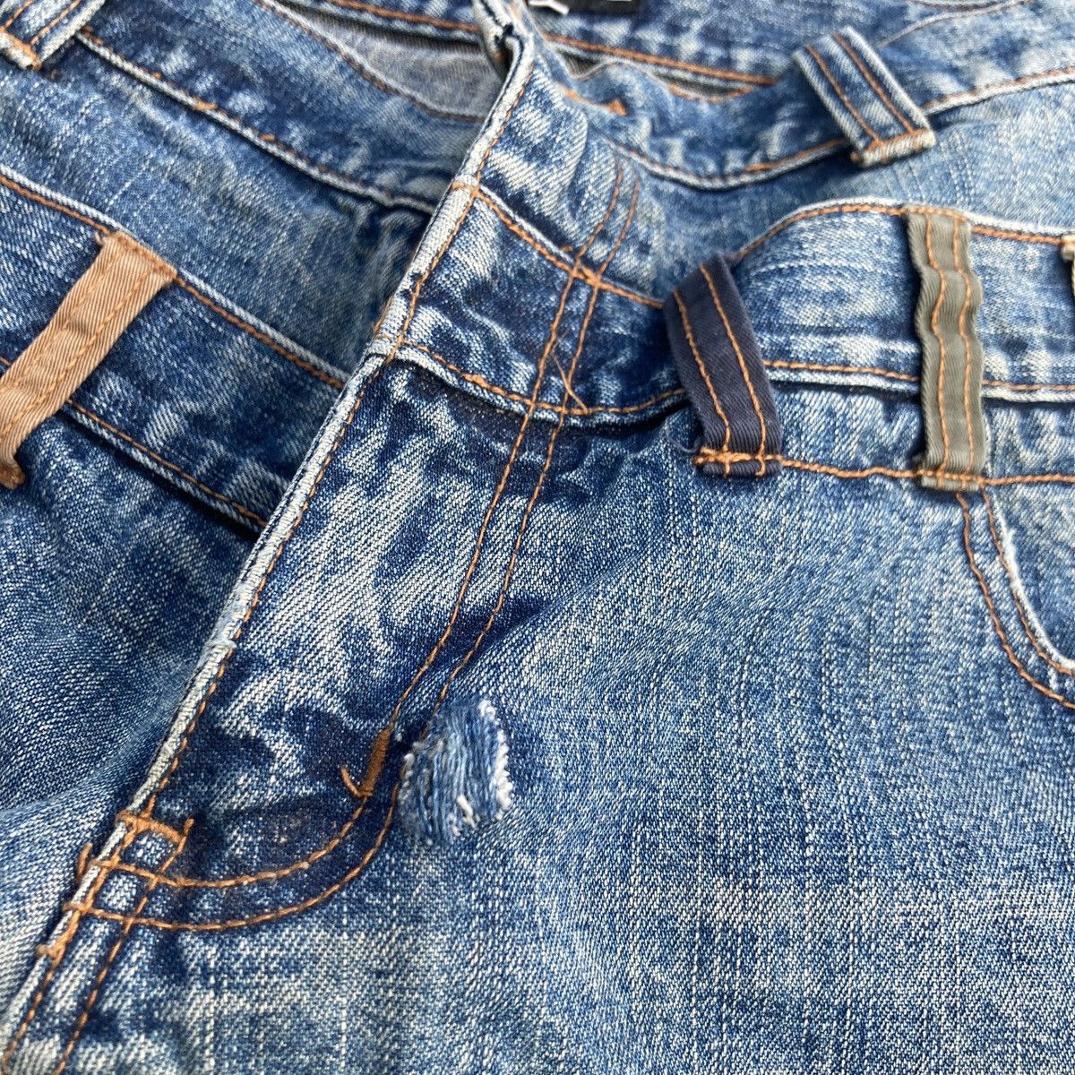 Japanese Brand AMORE PURO DOUBLE WAIST RIPPED JEANS Size US 34 / EU 50 - 10 Thumbnail
