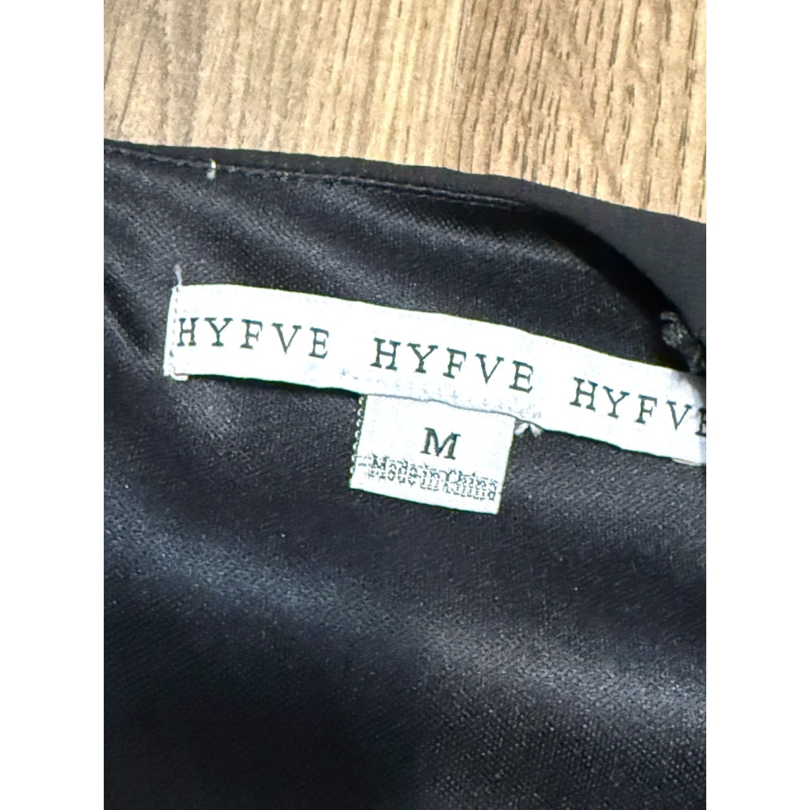 Vintage **Hyfve Women's Black Long Sleeve V-neck Ruffle Hem Medium Dress** User: Hyfve Women's Black Long Sleeve V-neck Ruffle Hem Medium Dress Size M / US 6-8 / IT 42-44 - 5 Thumbnail