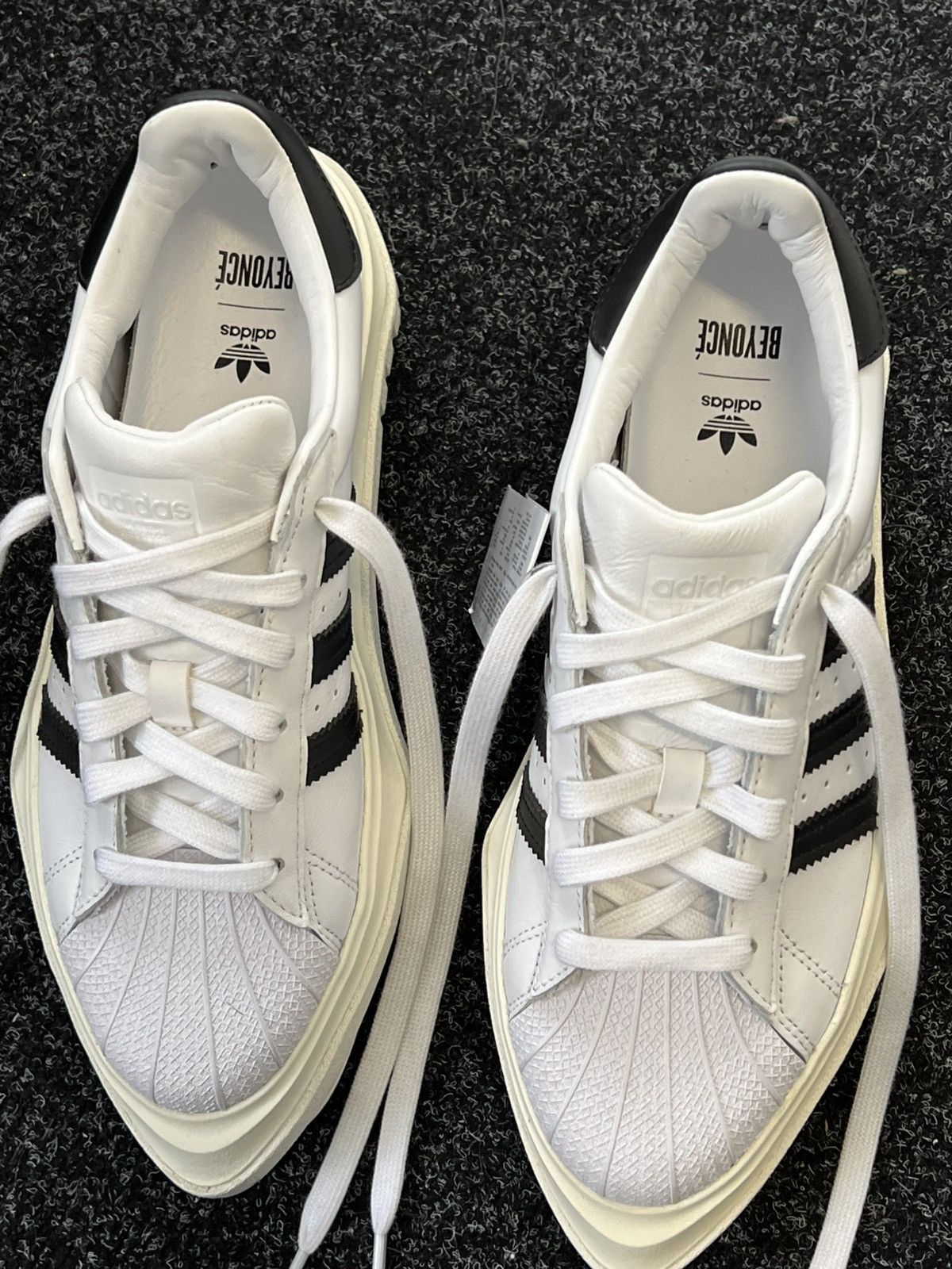 Adidas × Beyonce Adidas Superstar Beyonce Size US 8 / IT 38 - 3 Thumbnail