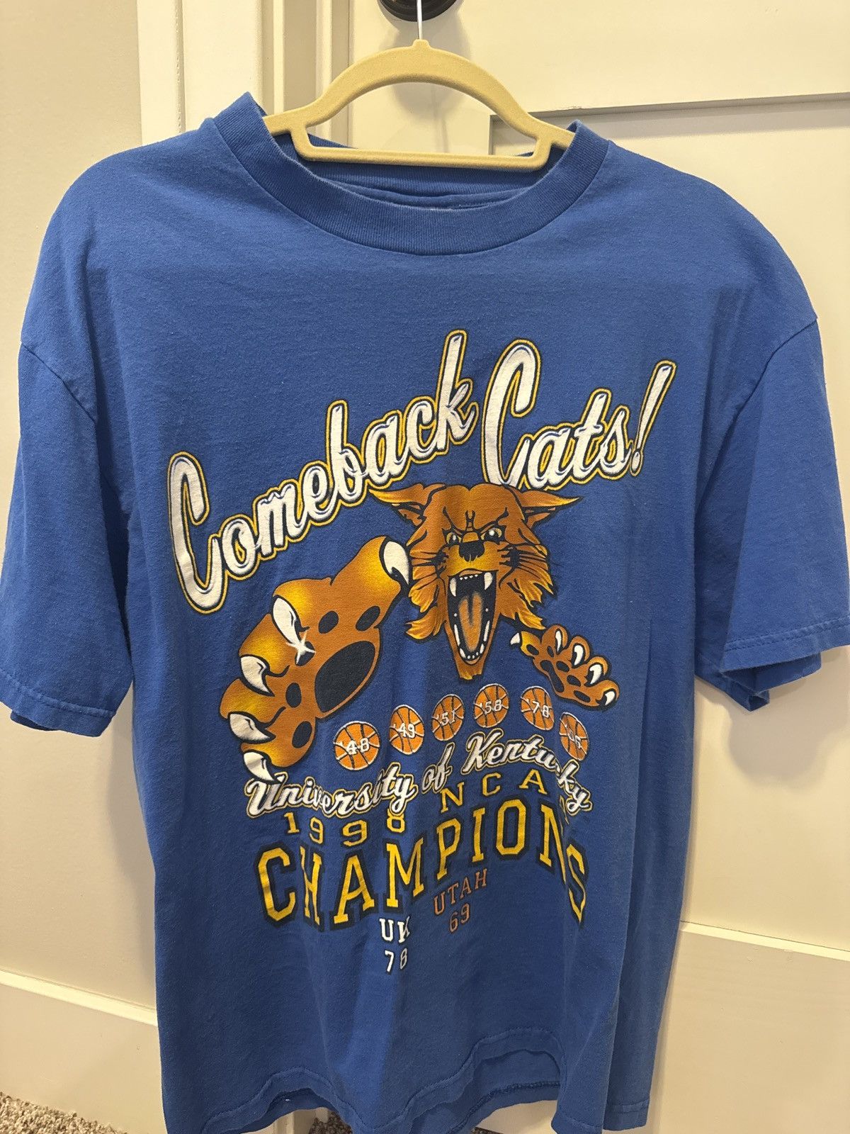 Vintage Vintage Kentucky Basketball T-Shirt Size US L / EU 52-54 / 3 - 1 Thumbnail