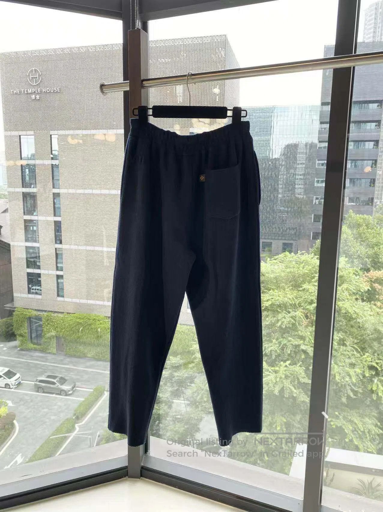 Louis Vuitton Louis Vuitton Size M Letter logo embroidered sweatpants| Size 26" / US 2 / IT 38 - 3 Thumbnail