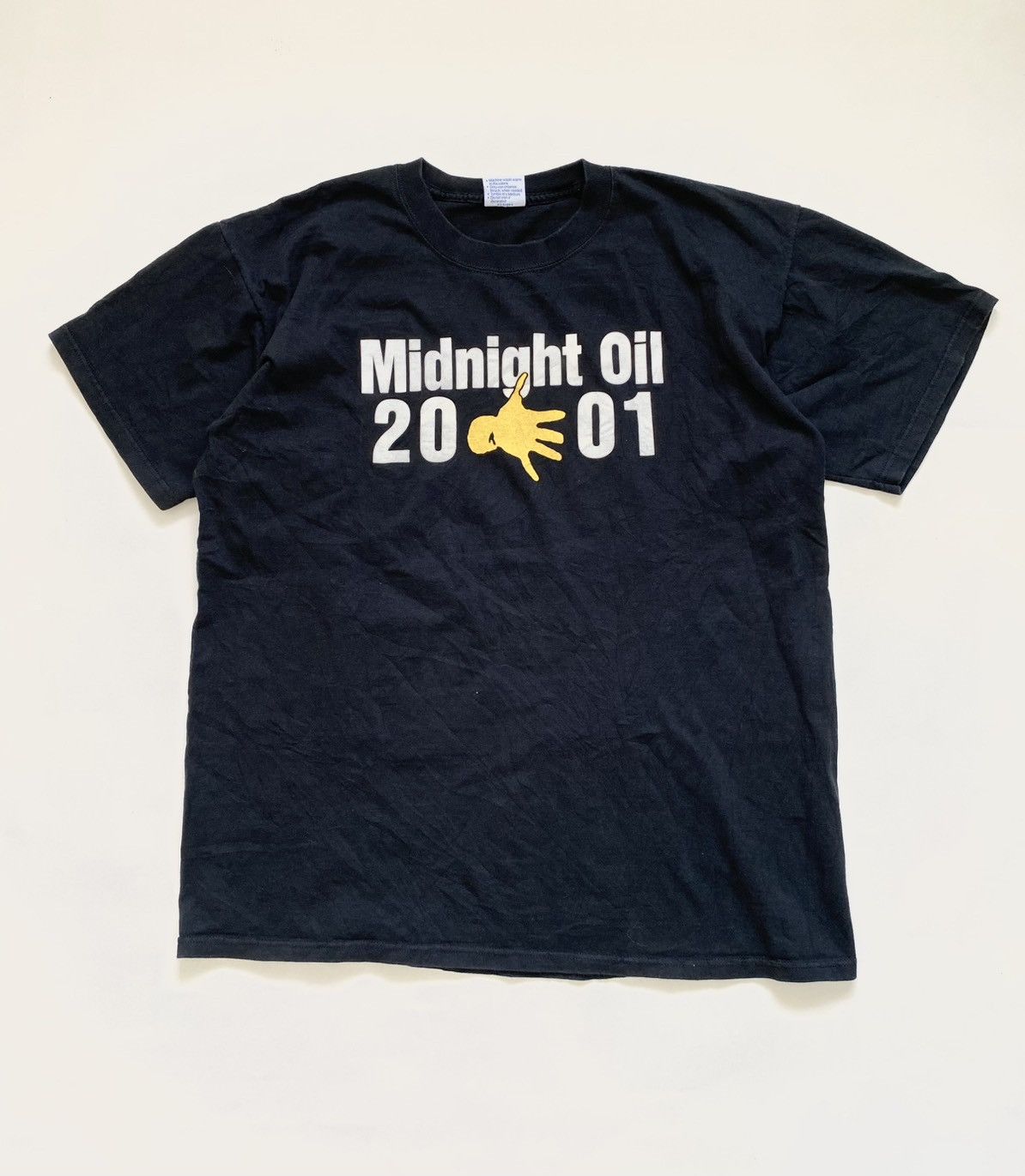 Band Tees Vintage Y2K 2001 Midnight Oil Band Tee Size US XL / EU 56 / 4 - 2 Thumbnail