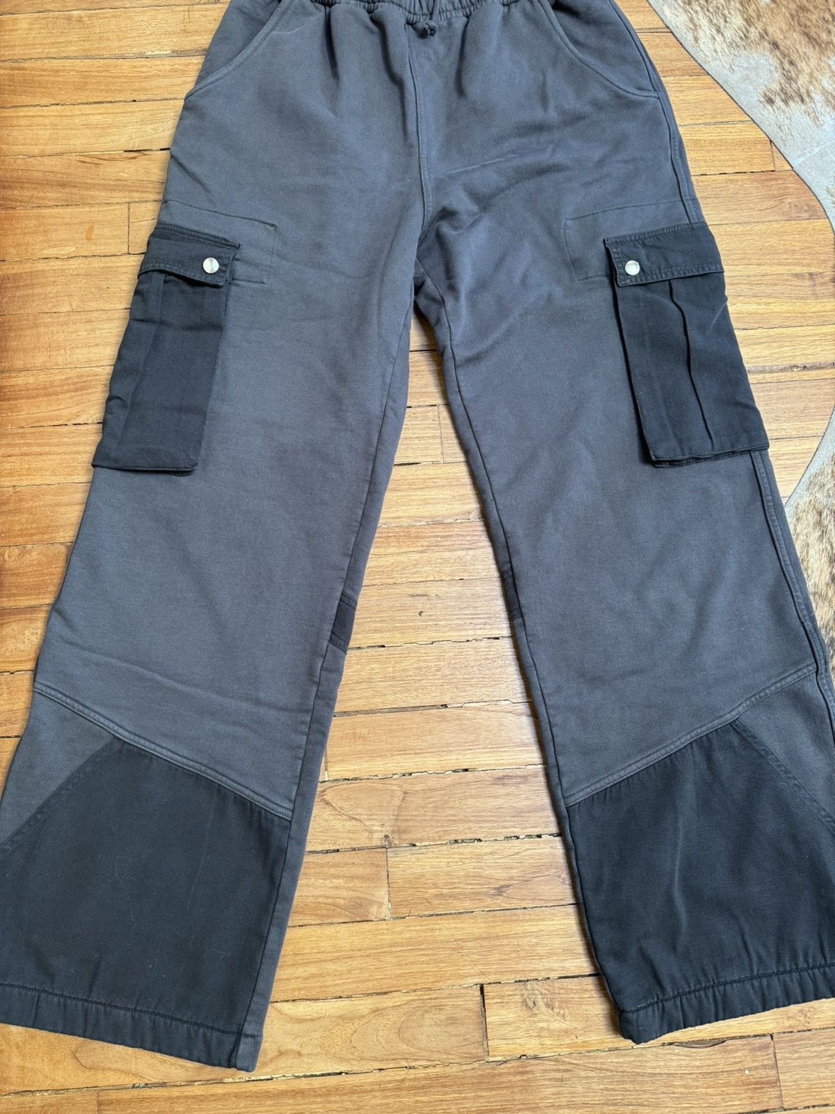 Image of Sangiev Cargo Sweatpants Volcanic Ash in Black, Men's (Size 36)