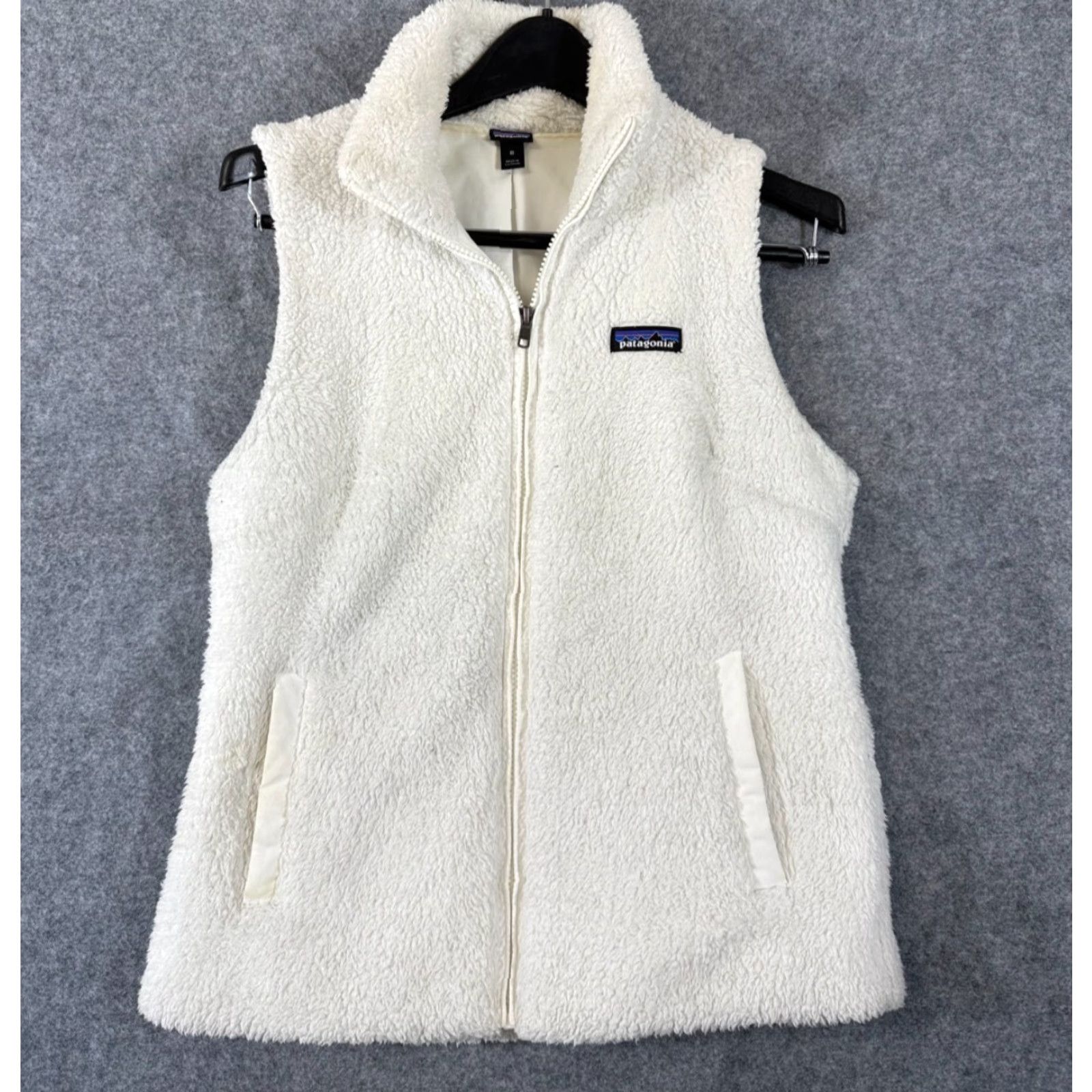 Patagonia Patagonia Los Gatos Vest Womens M White Sherpa Fleece Full Zip Lined Thermal Sleeveless Pockets Size M / US 6-8 / IT 42-44 - 2 Thumbnail