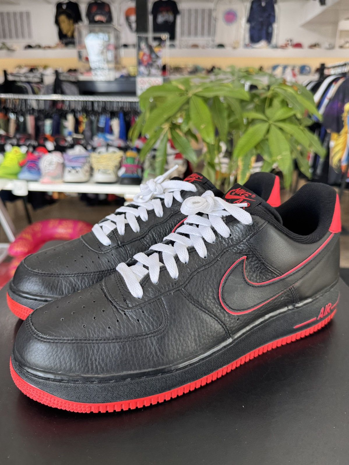 Nike Nike Air Force 1 Low Black Red Size 12 (2012) Size US 12 / EU 45 - 1 Thumbnail