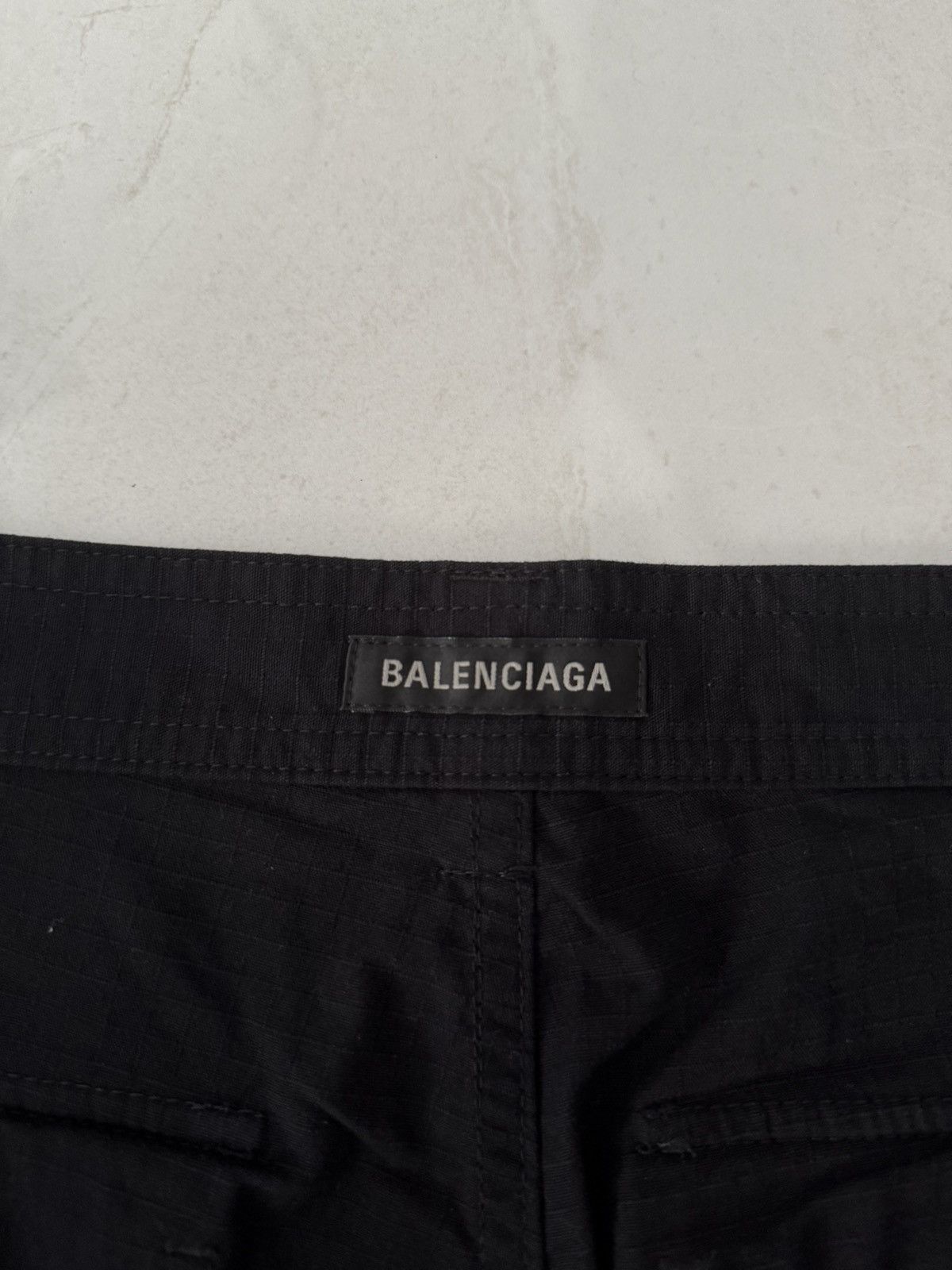 Balenciaga Balenciaga FW23 Cargo Oakley Logo Shorts Sz.48 Size US 32 / EU 48 - 6 Thumbnail