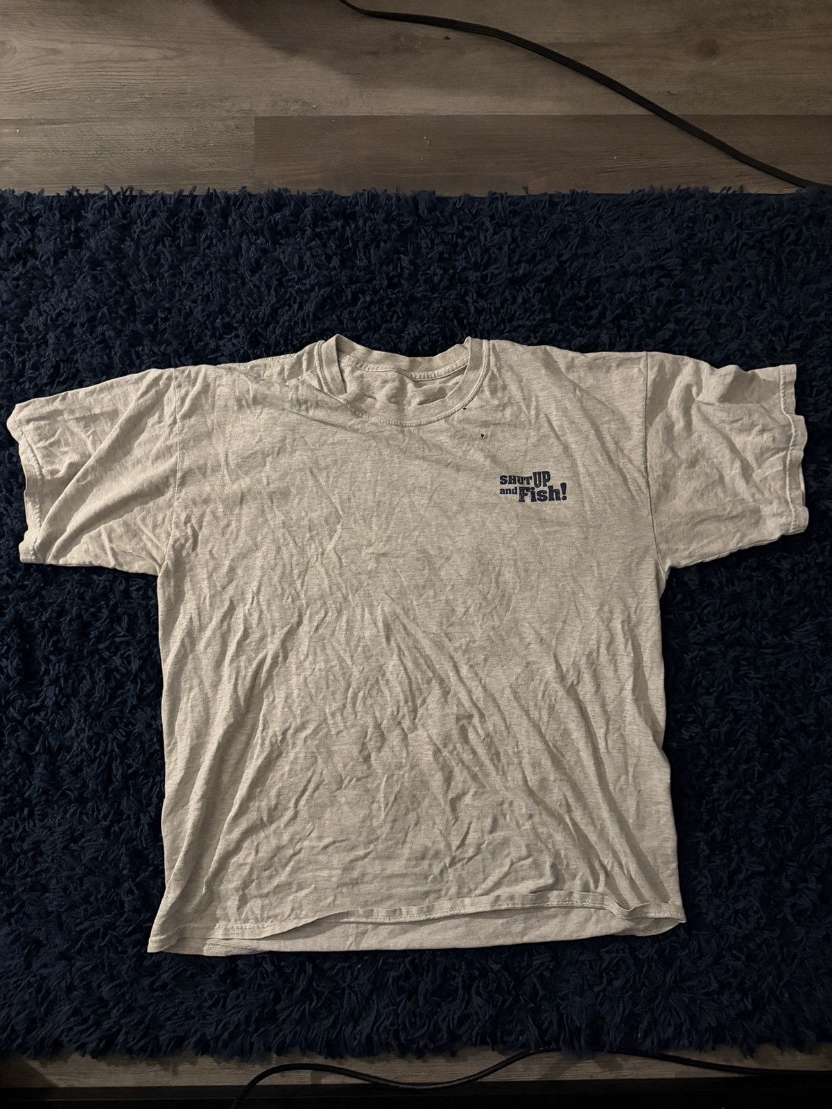 Gildan Vintage Shut up and Fish shirt Size US XL / EU 56 / 4 - 1 Thumbnail