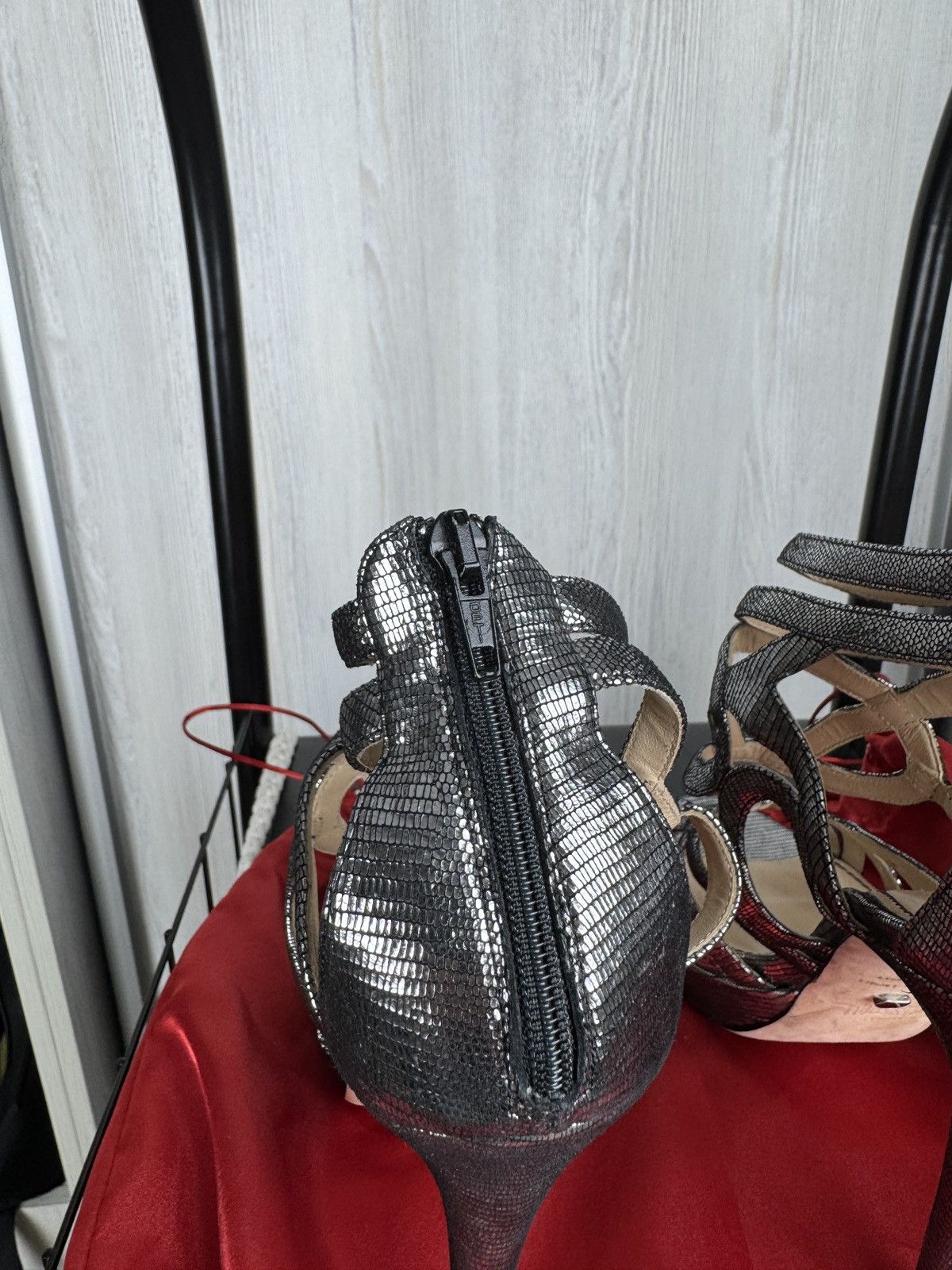 Designer Jerome C. Rousseau silver leather gladiator sandals heels Size US 10 / IT 40 - 16 Thumbnail