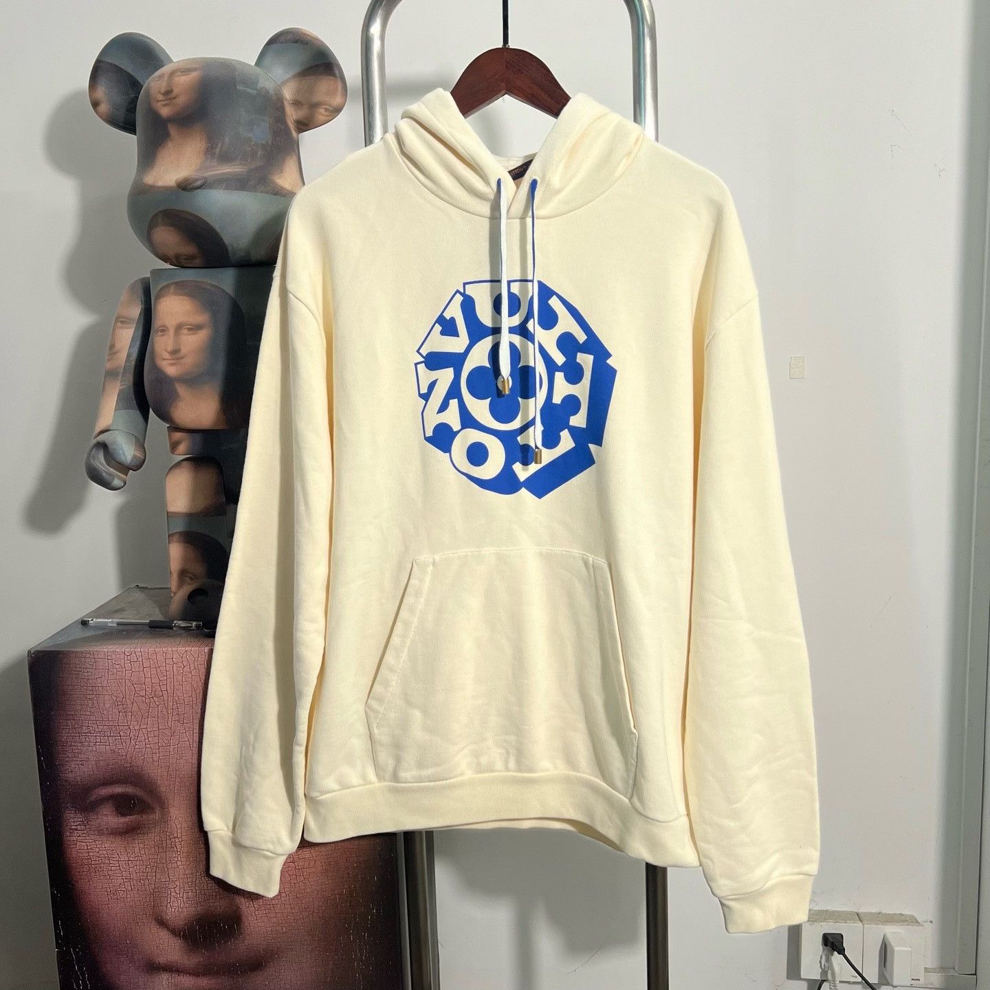 Louis Vuitton Louis Vuitton Printed Hoodie l Men Size US L / EU 52-54 / 3 - 1 Thumbnail