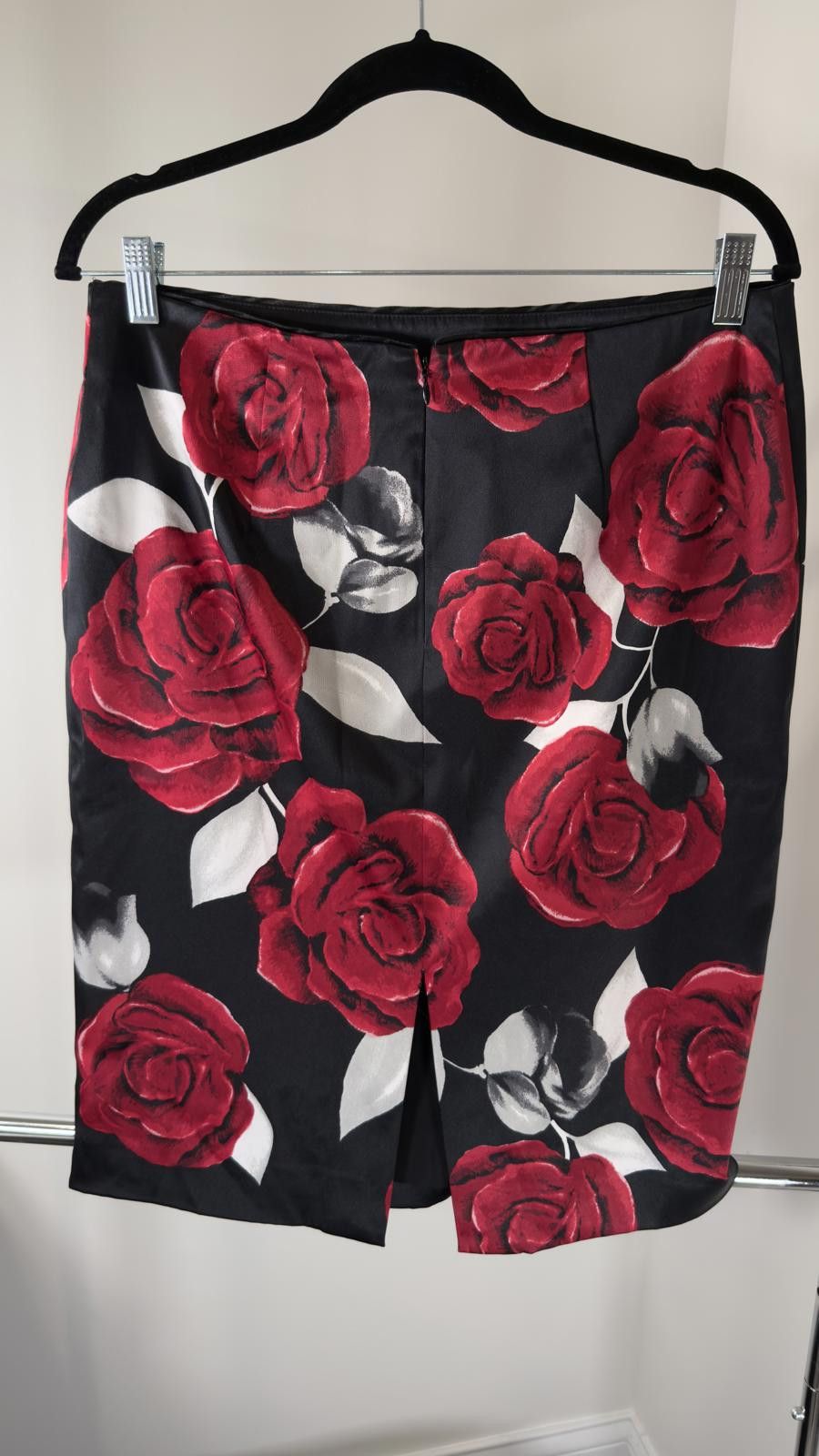 Other White House Black Market Women's Floral Pencil Skirt Size 10 Size 32" / US 10 / IT 46 - 2 Thumbnail