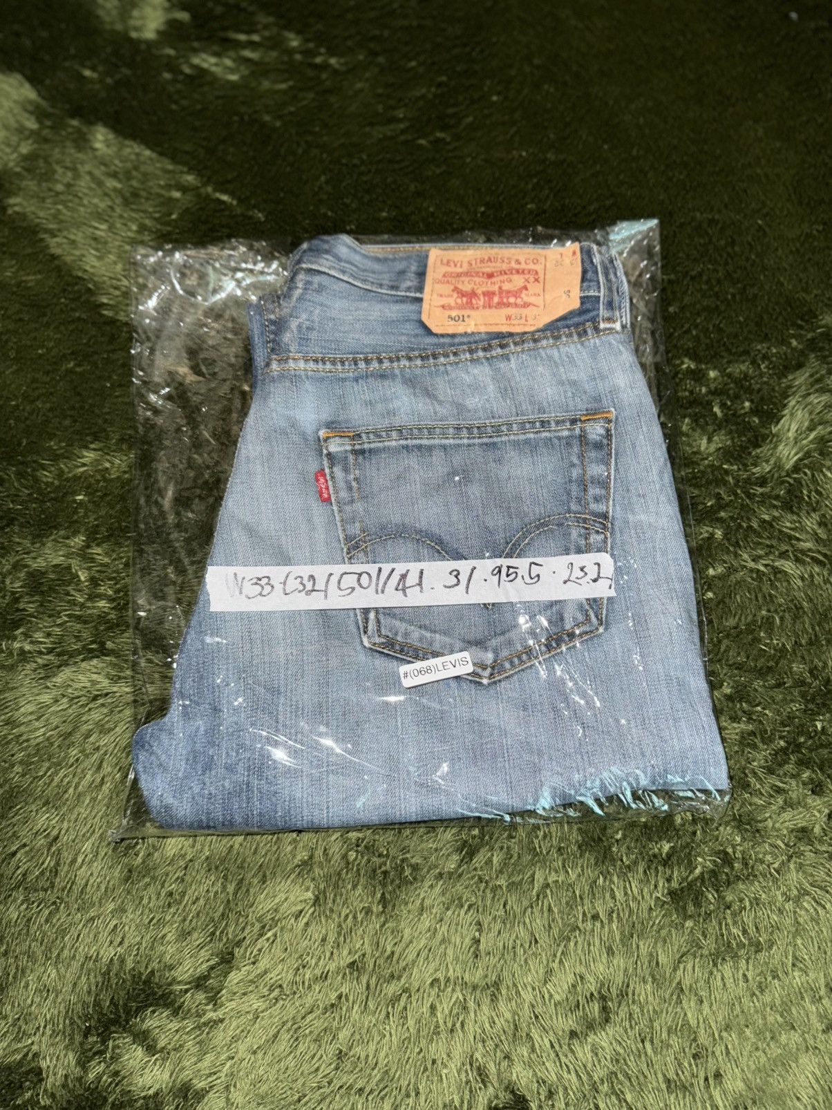 Levi's [W33/L32] Levi’s 501 Eu Release Cut-Off Vintage Wash Denim Size US 33 - 13 Thumbnail