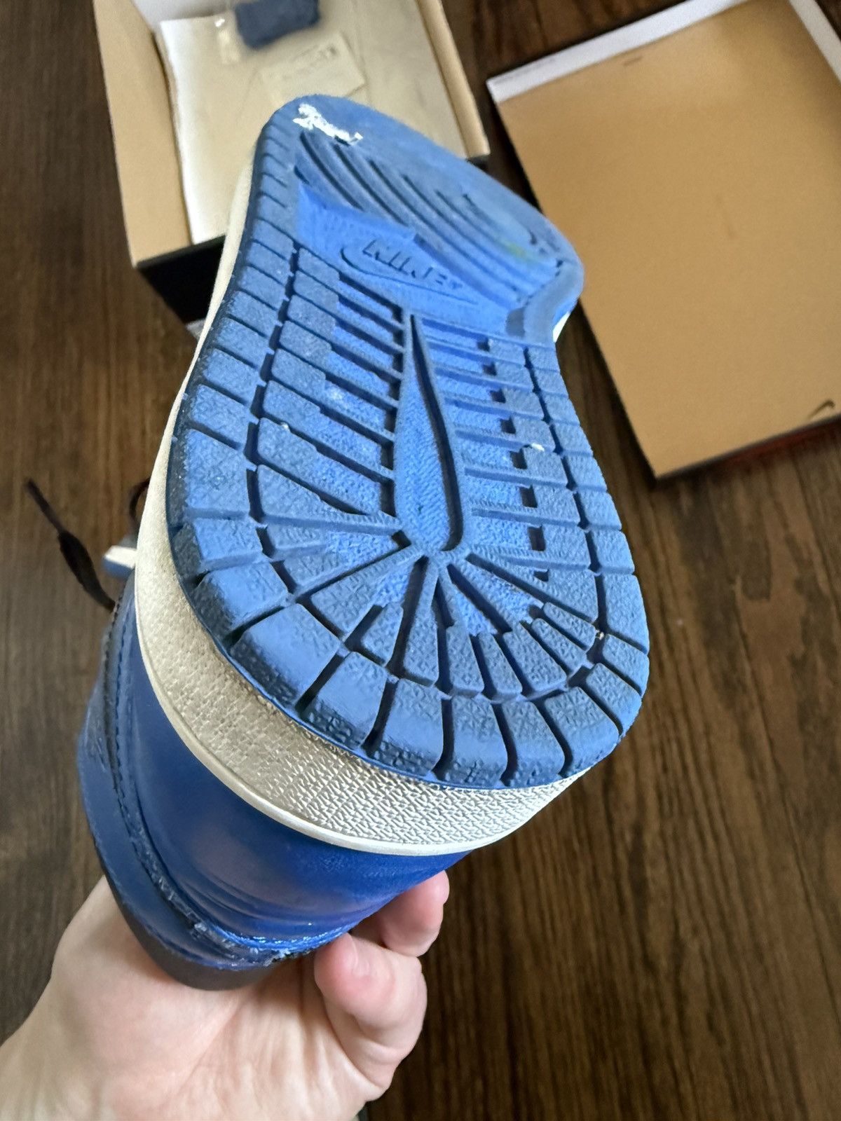 Jordan Brand Jordan 1 royal 2017 Size US 11 / EU 44 - 13 Thumbnail