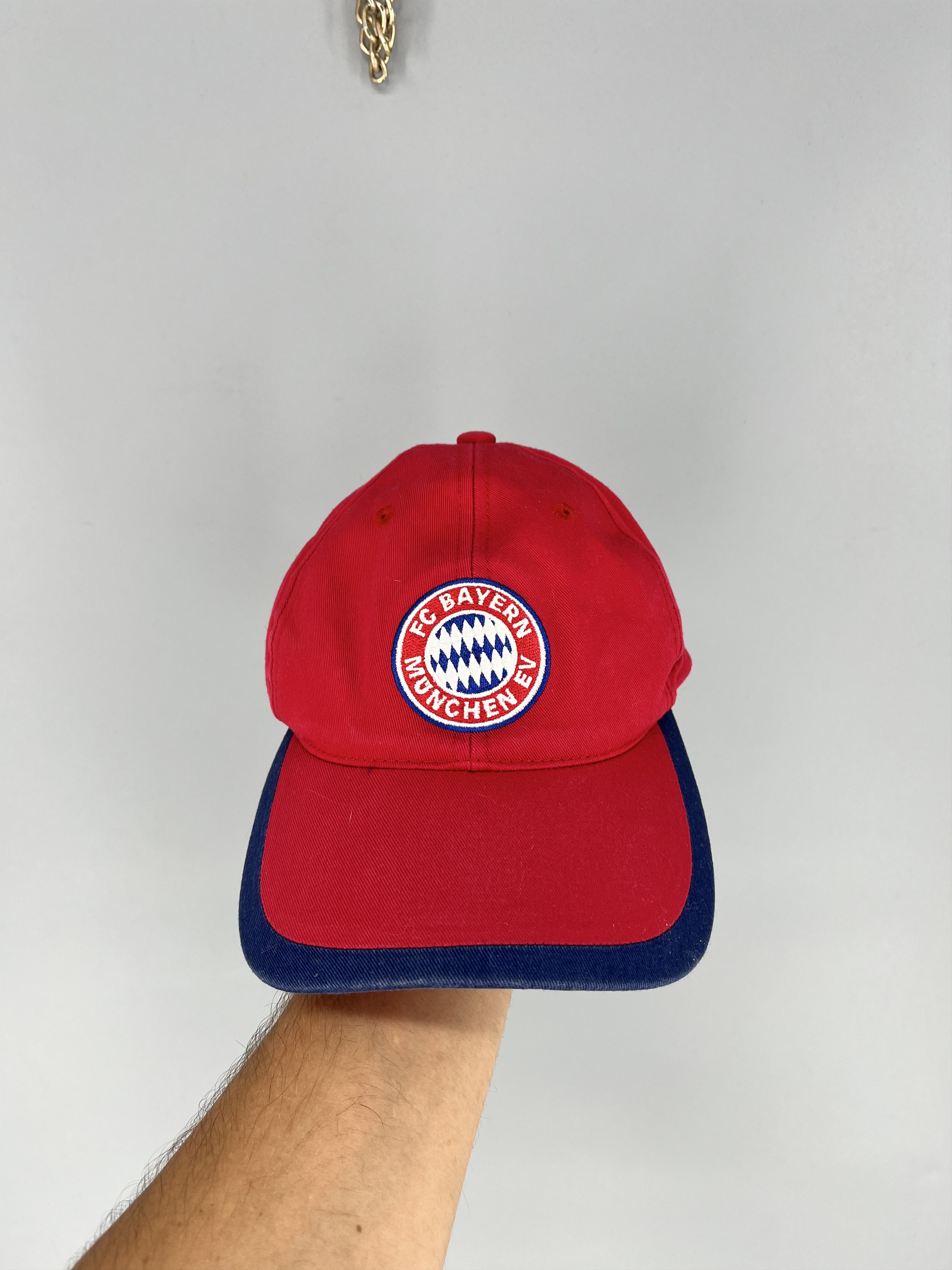 Adidas Vintage Adidas Bayern Munich Football Soccer Cap Hat Rare Size ONE SIZE - 1 Thumbnail