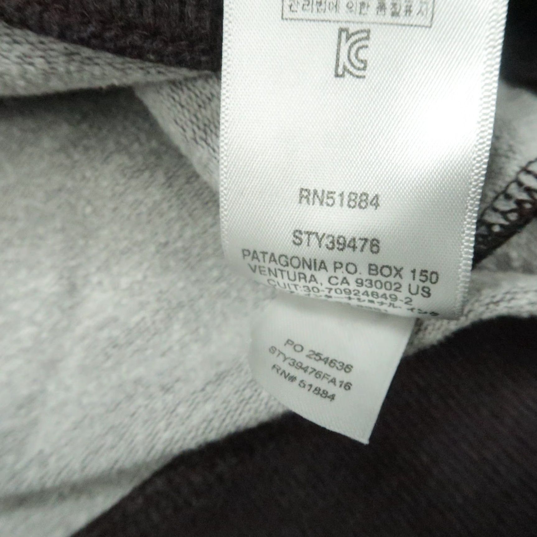 Patagonia Patagonia Sweatshirt Mens Small Pullover Hooded Crew Neck Purple Cotton Fleece All Seasons Vintage: No Size US S / EU 44-46 / 1 - 7 Thumbnail
