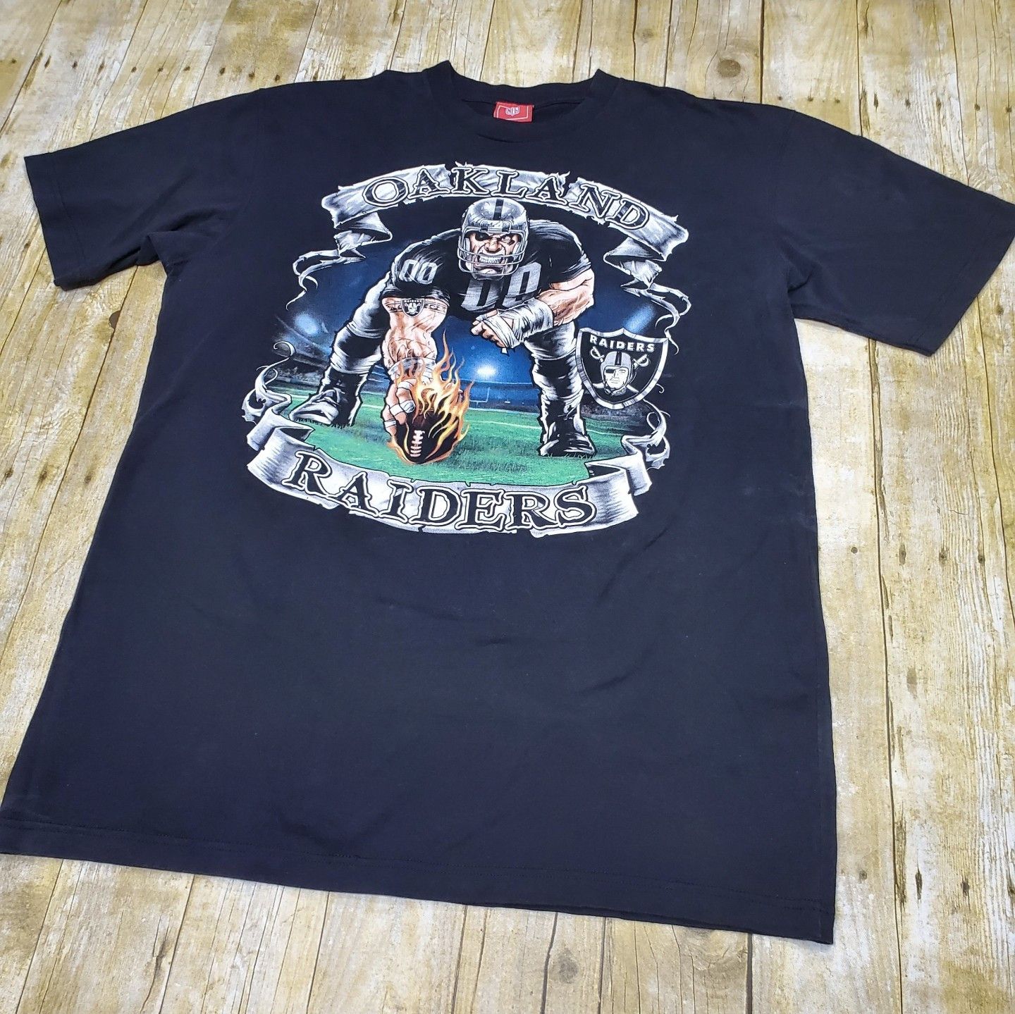 Vintage Oakland Raiders T Shirt NFL Flames Big Graphic Rare Sz XLT Size US XL / EU 56 / 4 - 5 Thumbnail