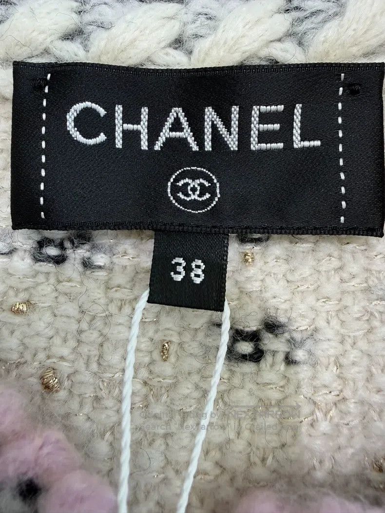 Chanel Chanel Castle series polka dot cashmere four-pocket knitte Size XS / US 0-2 / IT 36-38 - 5 Thumbnail