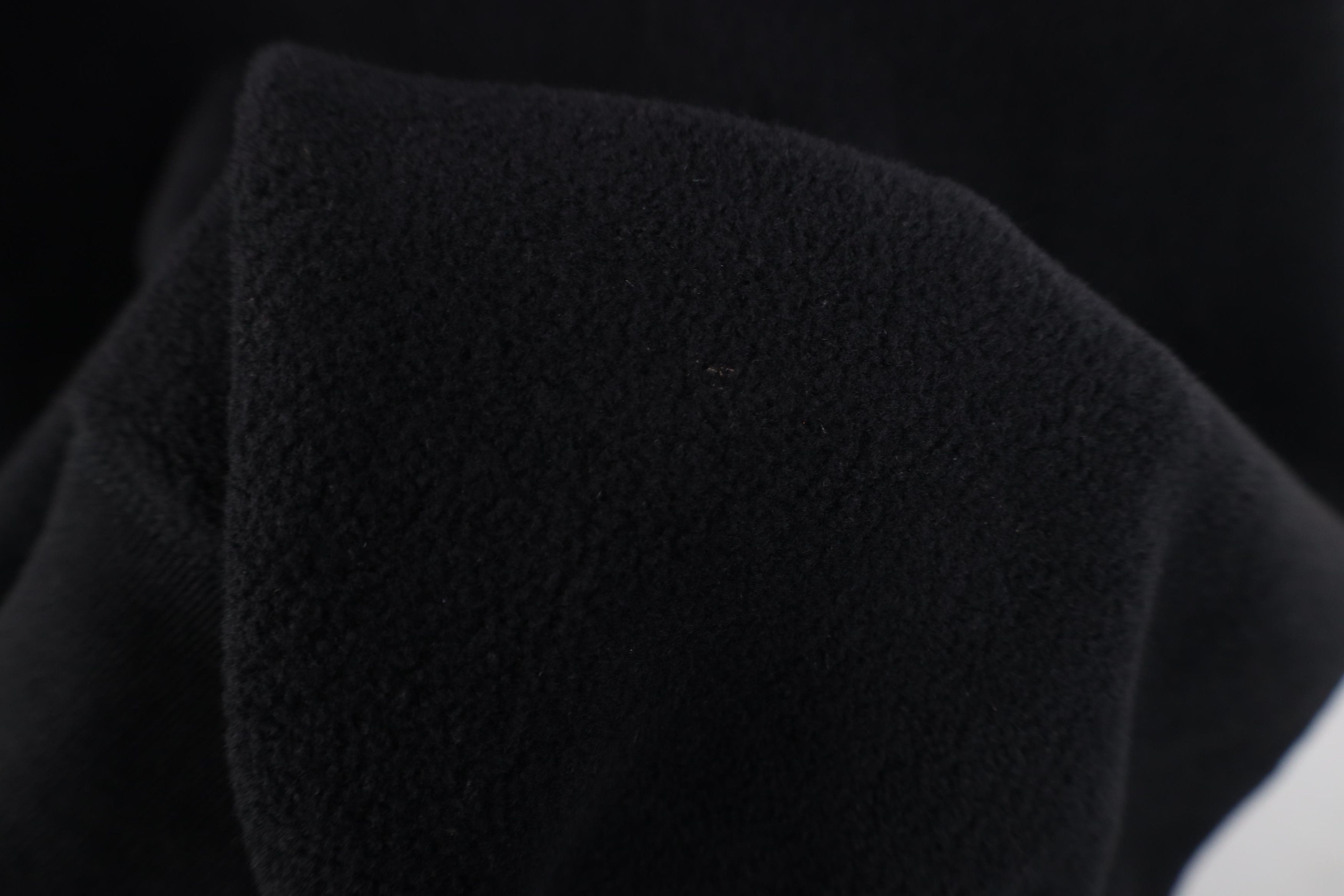 Vintage Vintage 90s Streetwear Fleece V-Neck Sweater Vest Black Size US XXL / EU 58 / 5 - 6 Thumbnail
