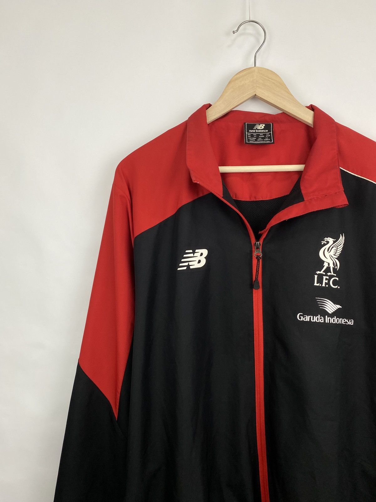 New Balance 🏴󠁧󠁢󠁥󠁮󠁧󠁿 Liverpool New Balance Zip Hoodie Soccer Jersey Rare Retro Size US XXL / EU 58 / 5 - 2 Thumbnail