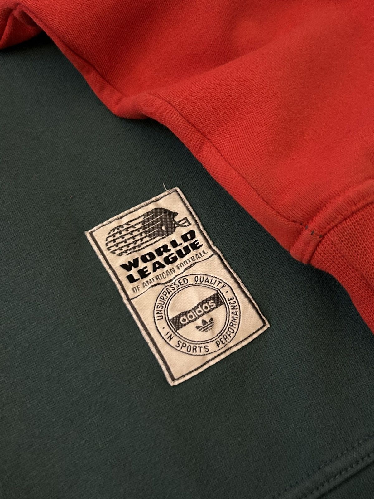 Adidas Adidas Barselona Dragons Vintage 90's rare man's sweatshirt Size US L / EU 52-54 / 3 - 20 Thumbnail