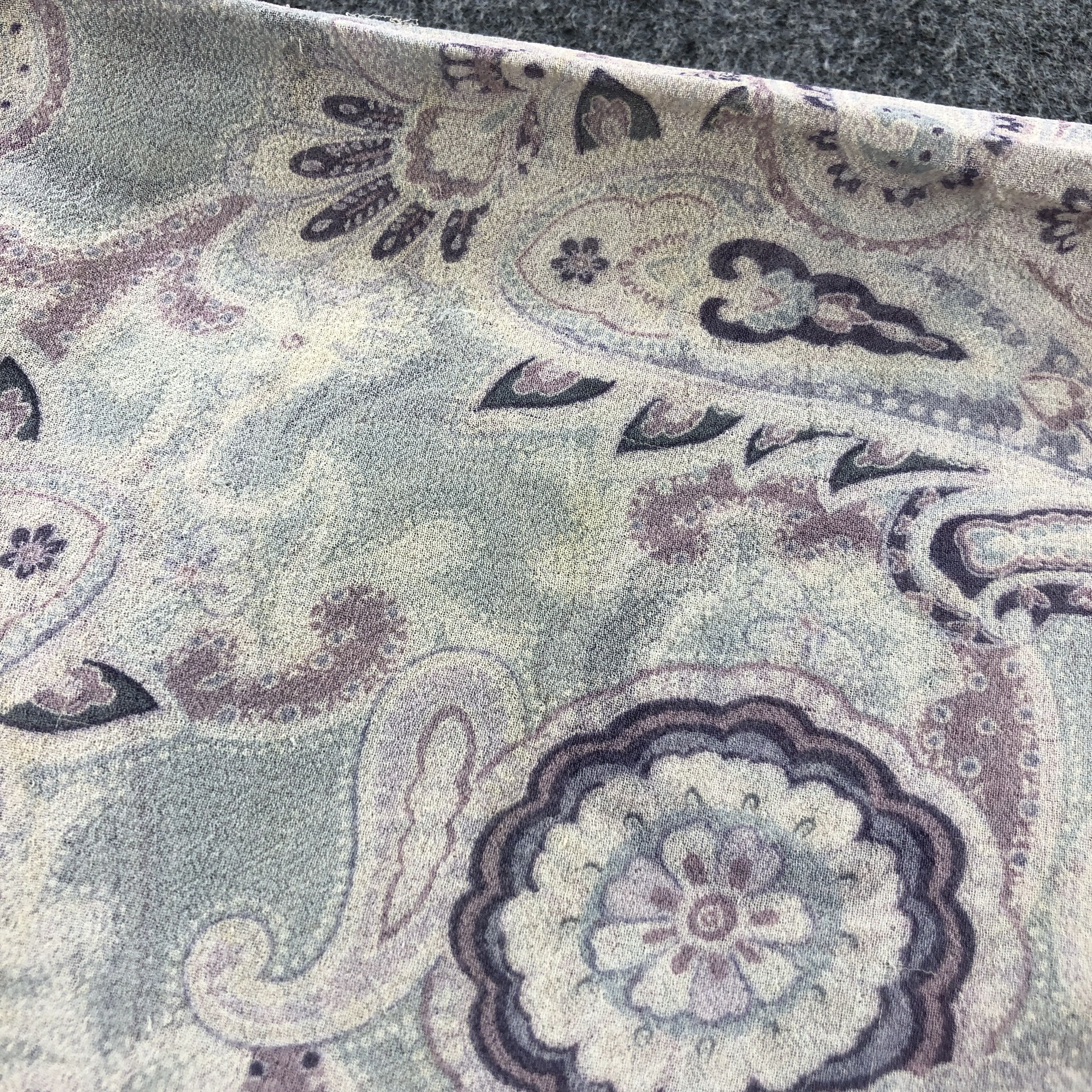 Vintage Basile Paisley Silk Stole Silk Scarf M1382 Size ONE SIZE - 8 Thumbnail
