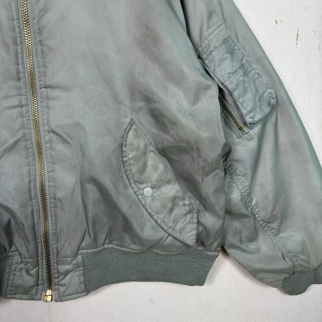 Alpha Industries VTG MA-1 Flight Jacket USAF Sage Green Orange Lining Size M Size US M / EU 48-50 / 2 - 7 Thumbnail