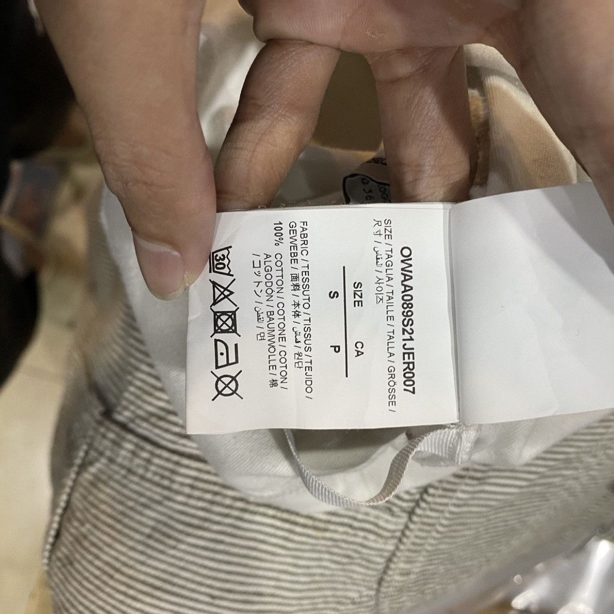 Off-White Off-White 'Adam is Eve' Apple Graphic - Virgil Abloh Era Size US S / EU 44-46 / 1 - 11 Thumbnail
