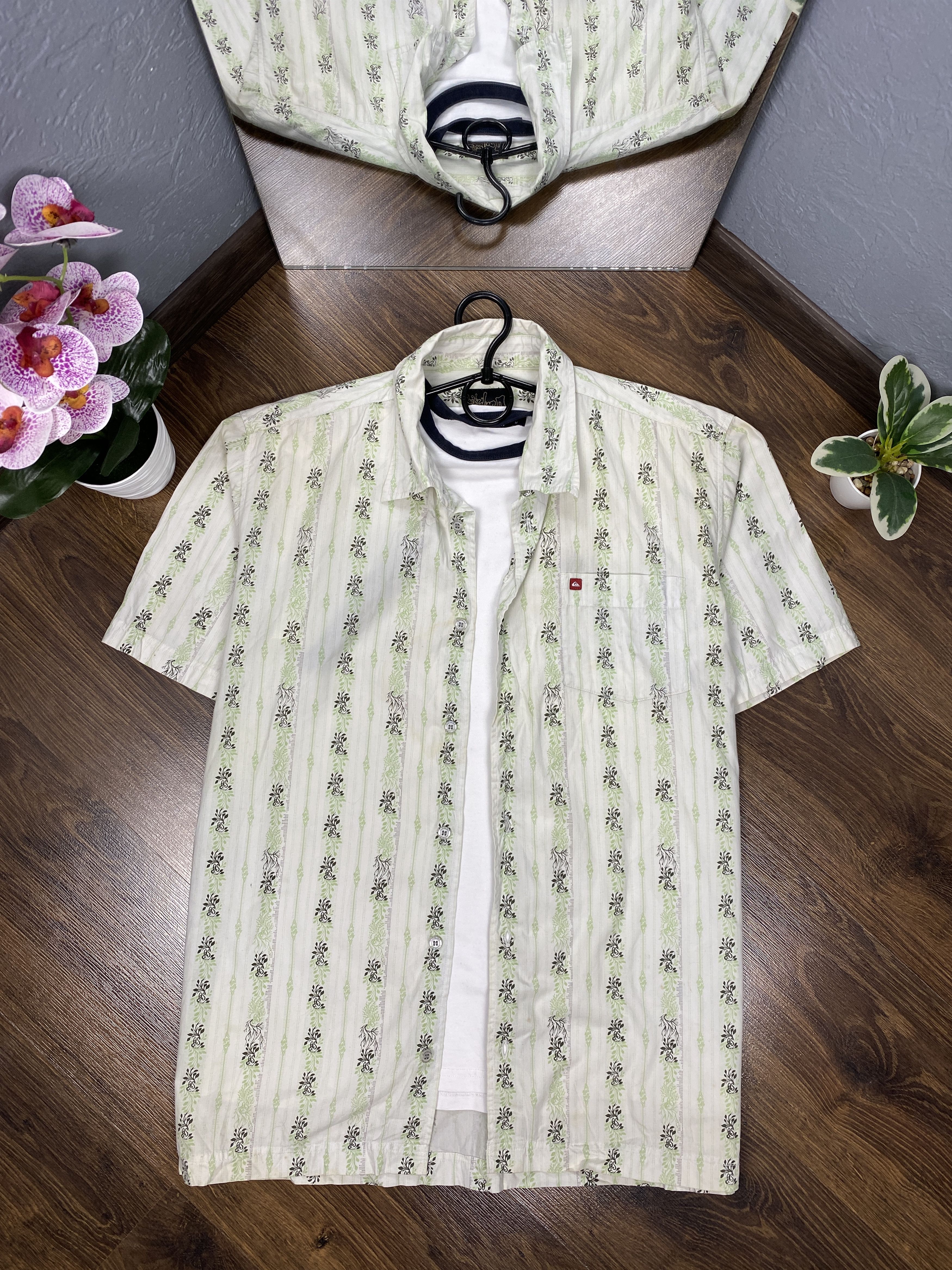 Quiksilver Quiksilver vintage hawaiian shirt y2k Size US L / EU 52-54 / 3 - 1 Thumbnail