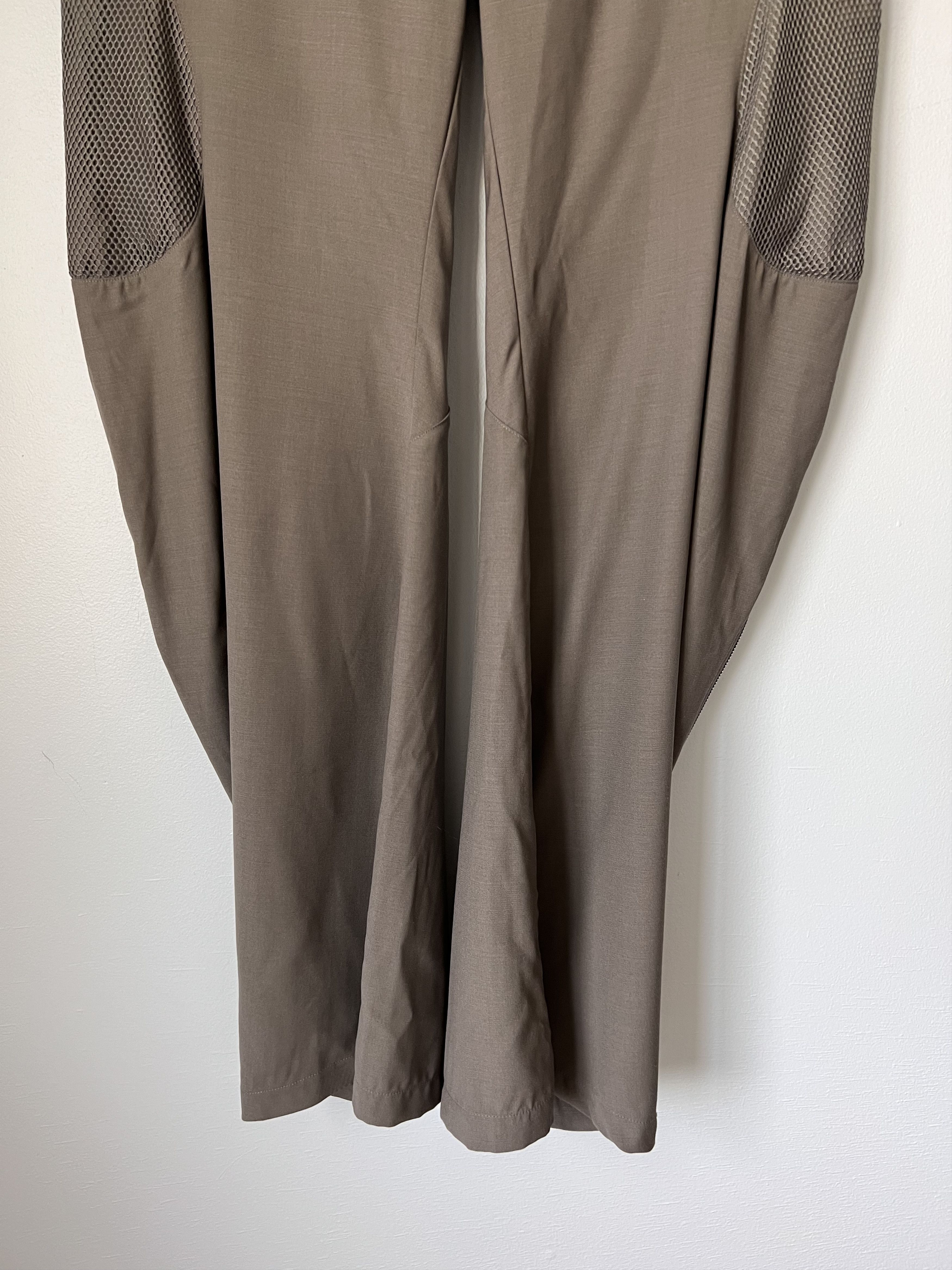CMMAWEAR CMMAWEAR Articulated Back Zip Pants in Grey Size US 32 / EU 48 - 5 Thumbnail