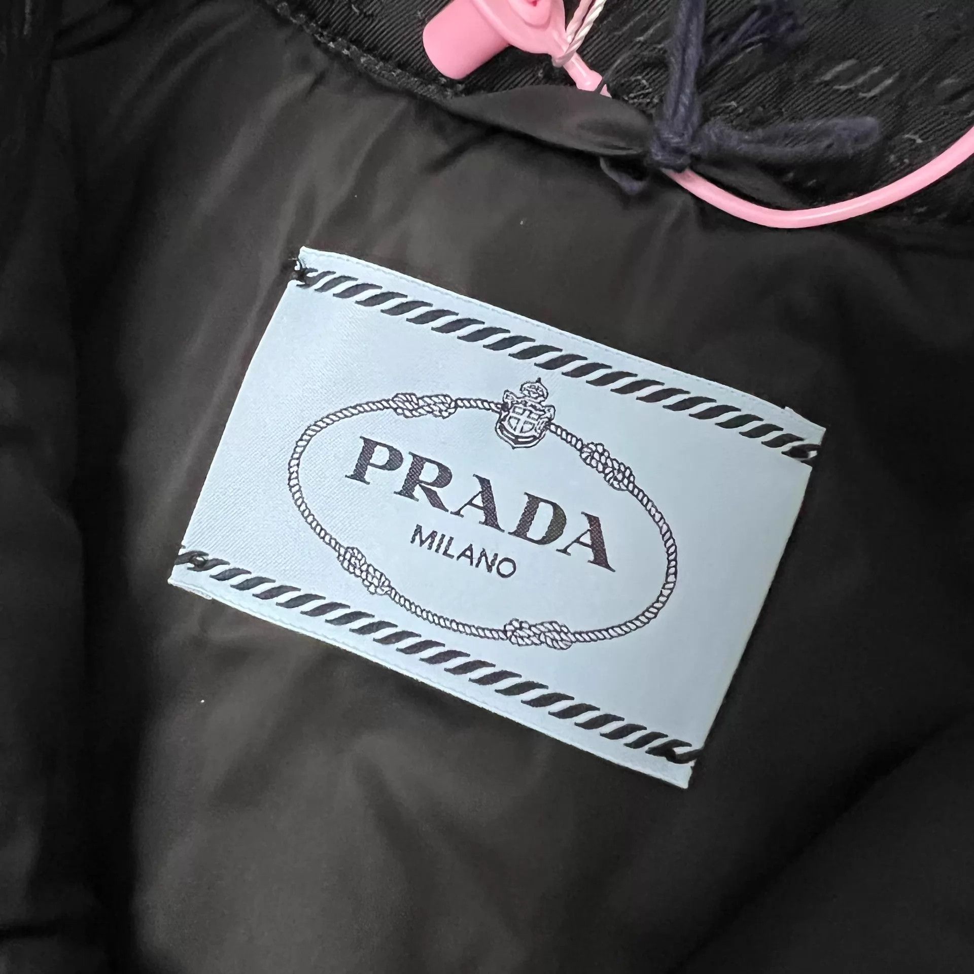 Prada Prada Triangle Logo Print Recycled Nylon Puffer 38 Size XS / US 0-2 / IT 36-38 - 7 Thumbnail
